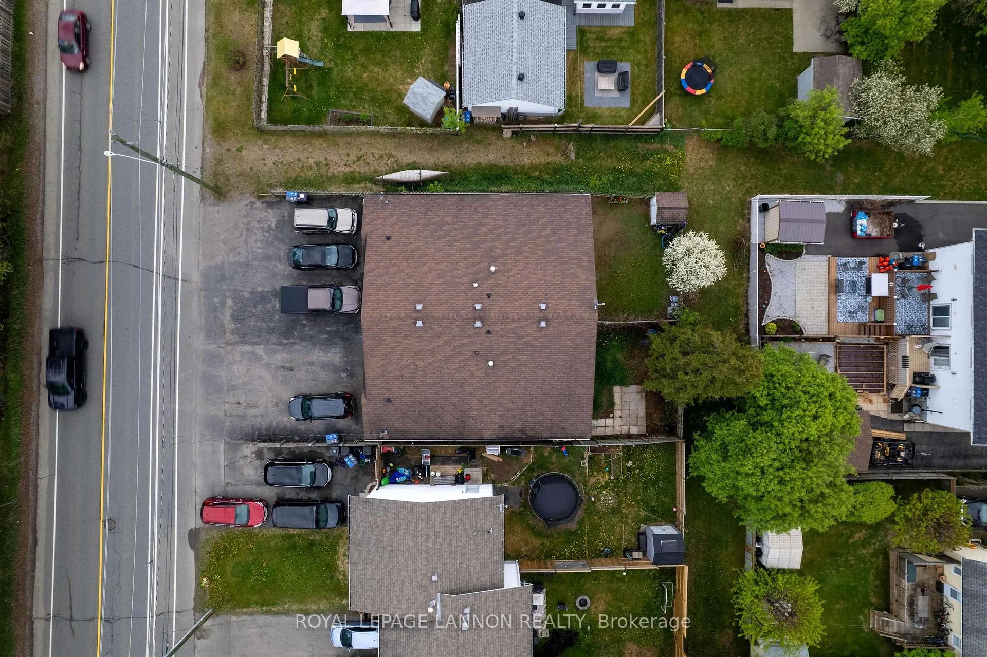 Photo 18 of 853-855 Hudson Avenue, Thunder Bay, Shuniah — HOMEH