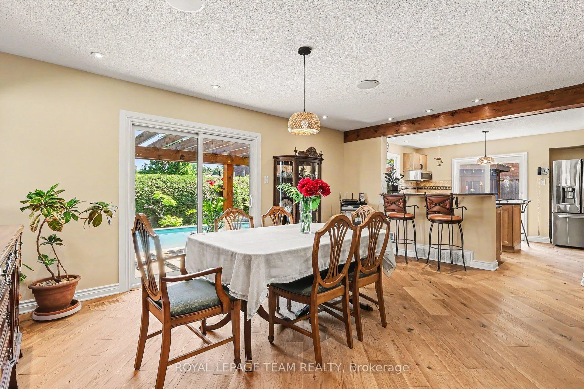 Photo 10 of 70 Condor Drive, Ottawa, Hunt Club/Western Community — HOMEH