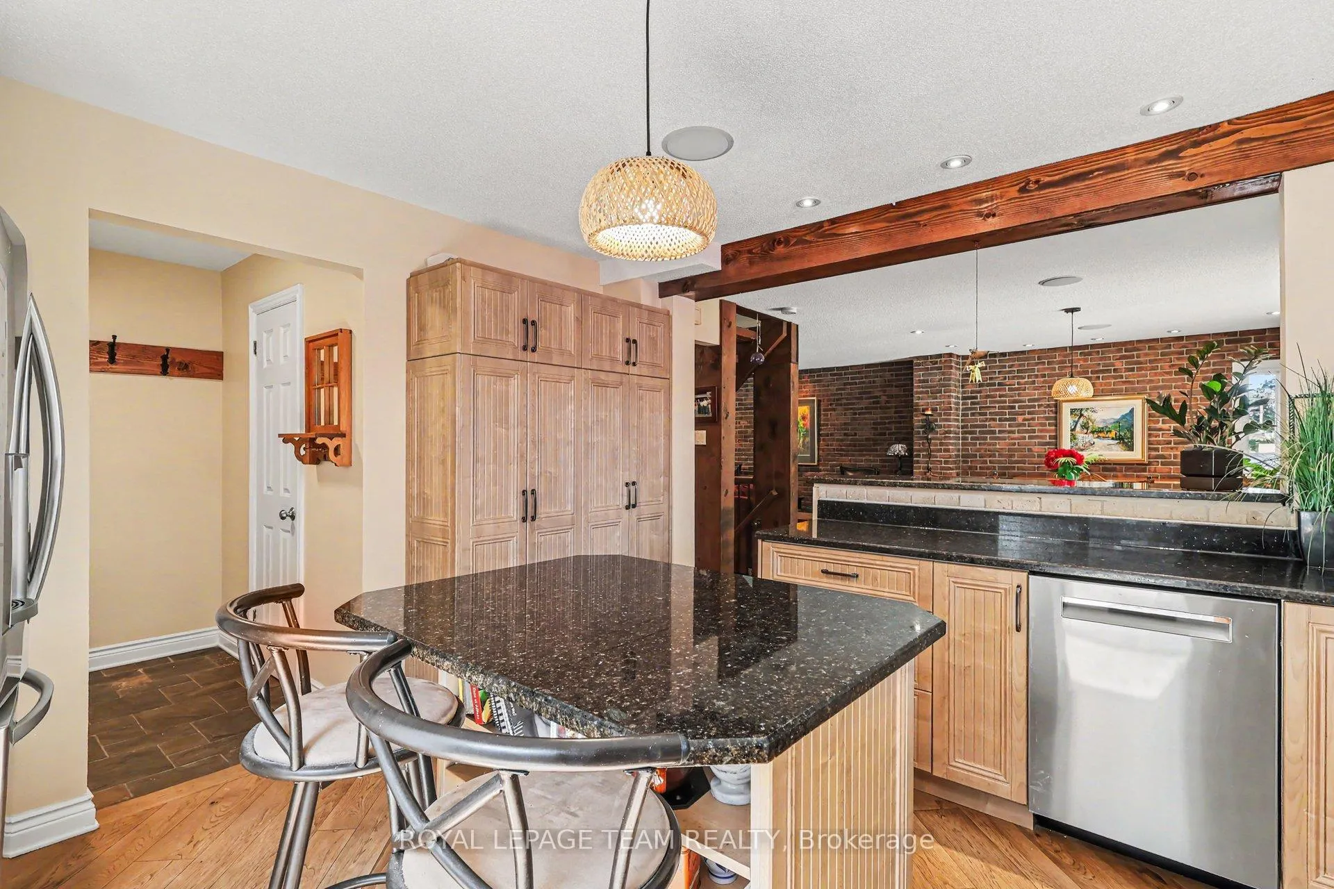 Photo 16 of 70 Condor Drive, Ottawa, Hunt Club/Western Community — HOMEH