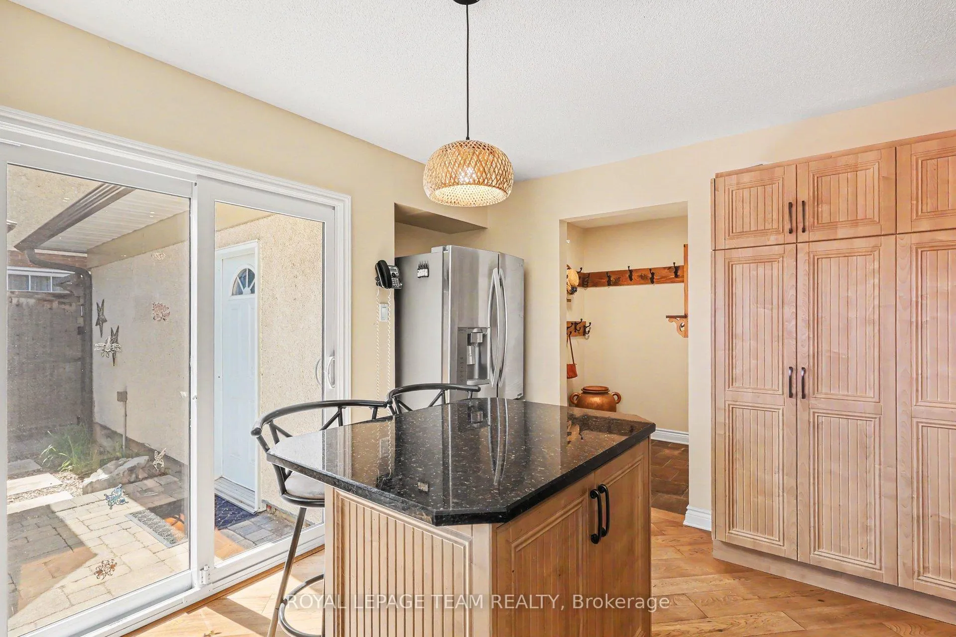 Photo 17 of 70 Condor Drive, Ottawa, Hunt Club/Western Community — HOMEH