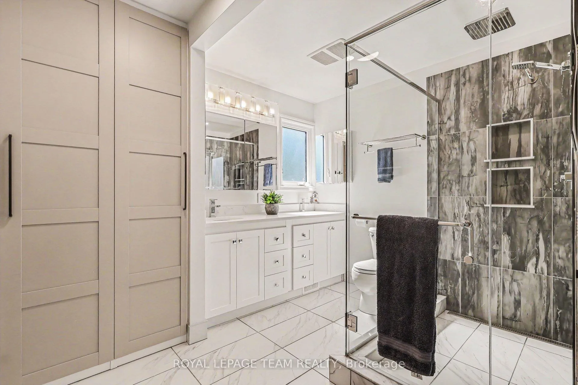 Photo 23 of 70 Condor Drive, Ottawa, Hunt Club/Western Community — HOMEH