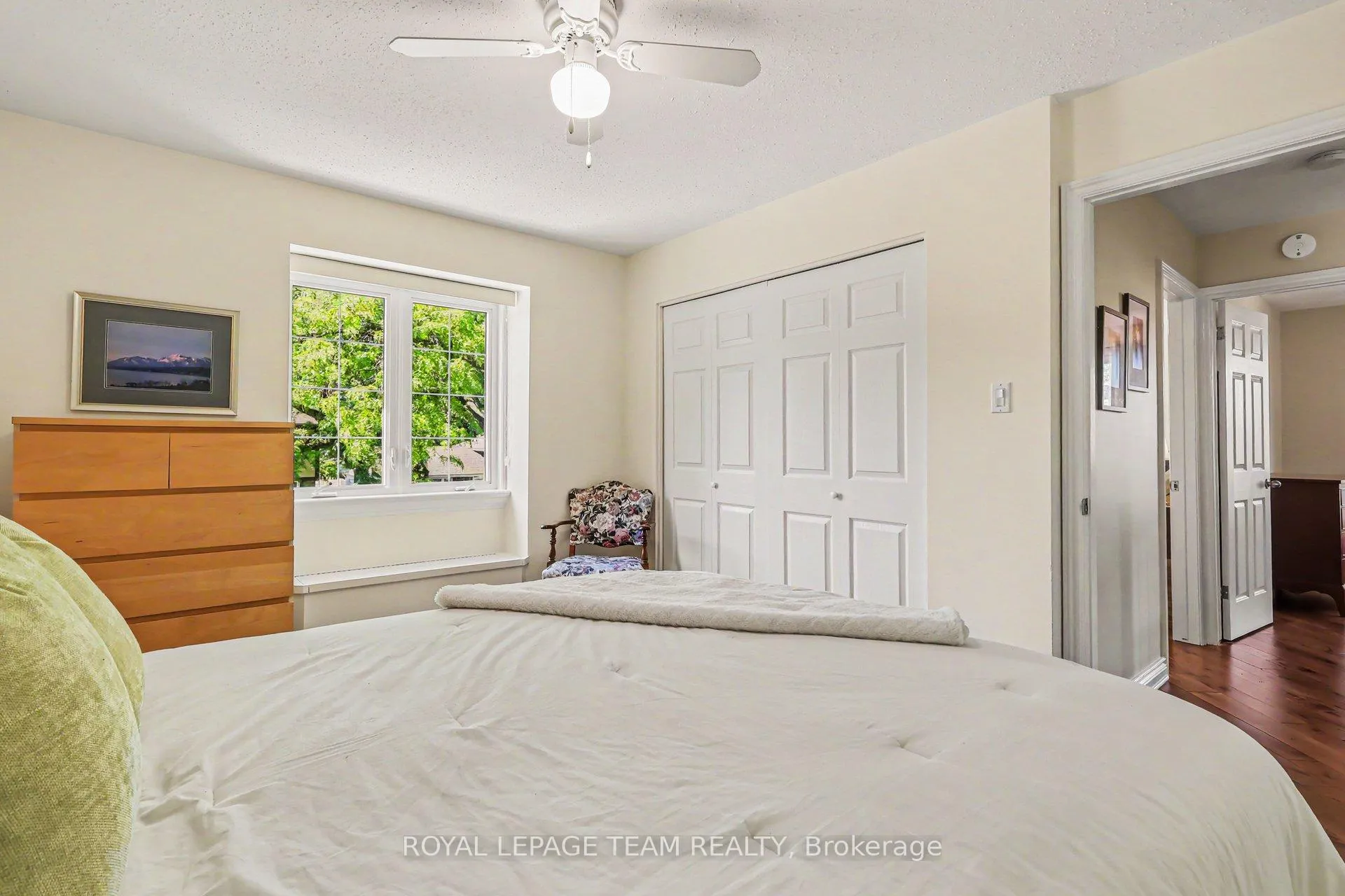 Photo 25 of 70 Condor Drive, Ottawa, Hunt Club/Western Community — HOMEH