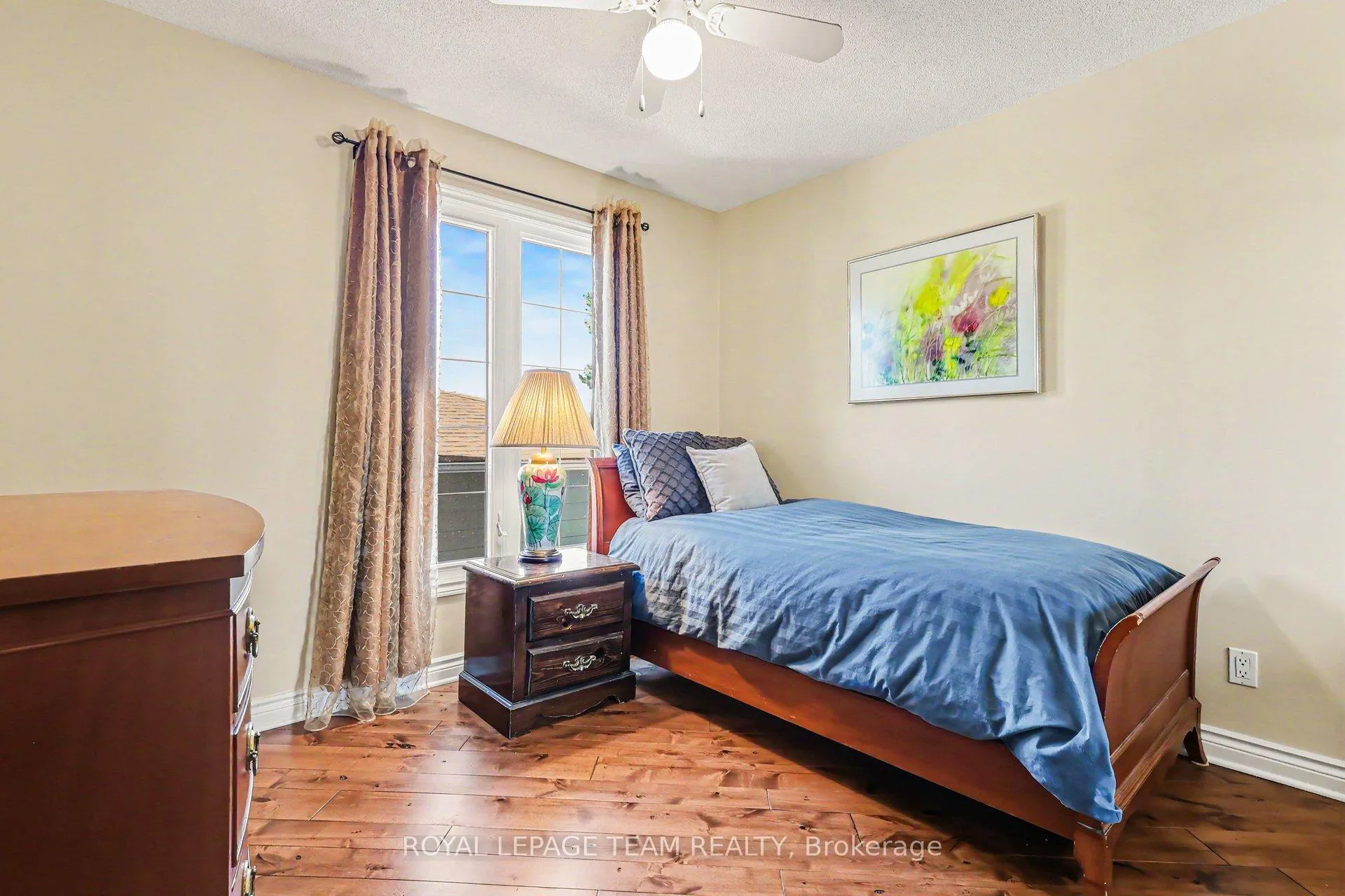 Photo 28 of 70 Condor Drive, Ottawa, Hunt Club/Western Community — HOMEH