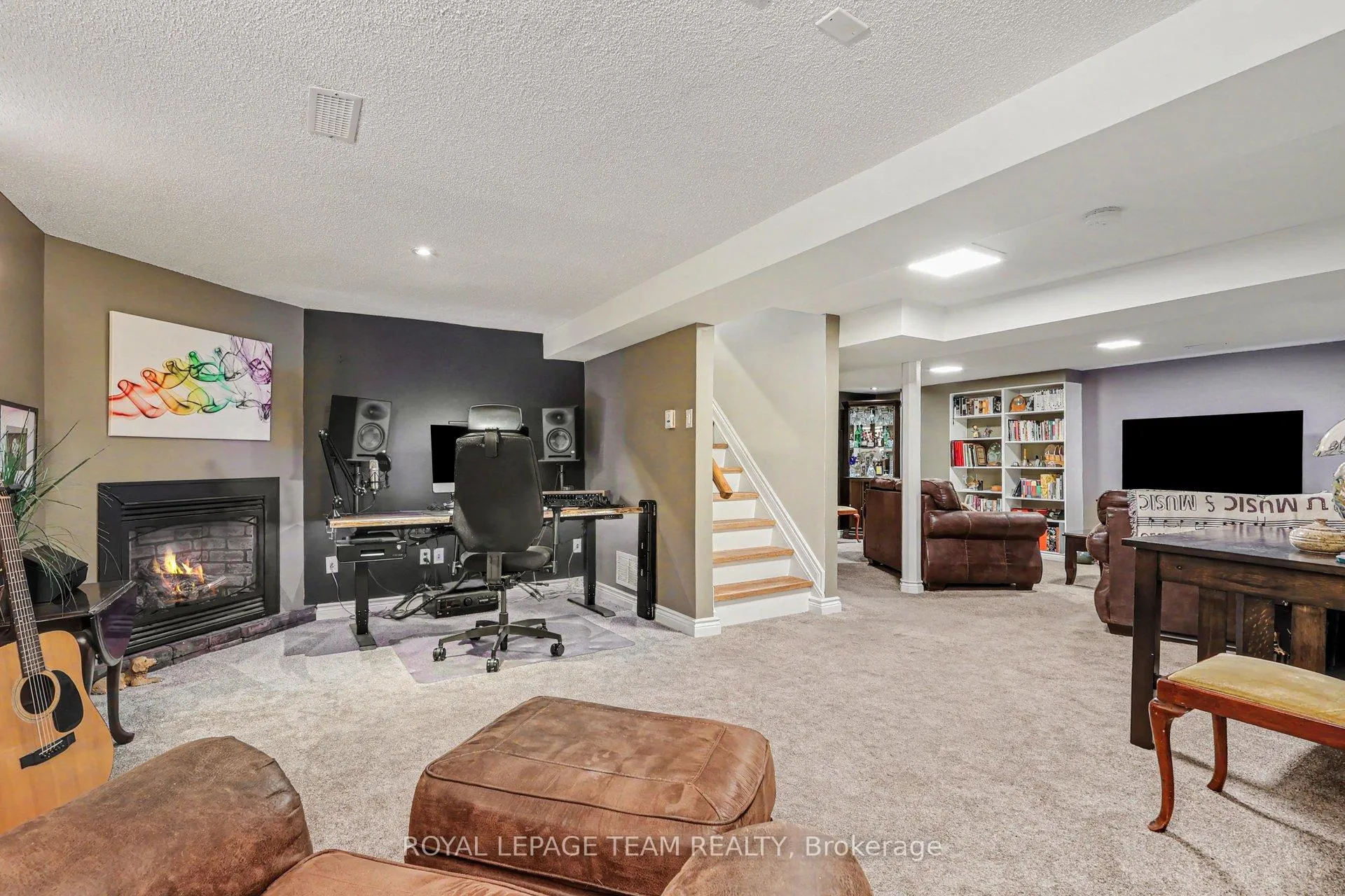 Photo 32 of 70 Condor Drive, Ottawa, Hunt Club/Western Community — HOMEH