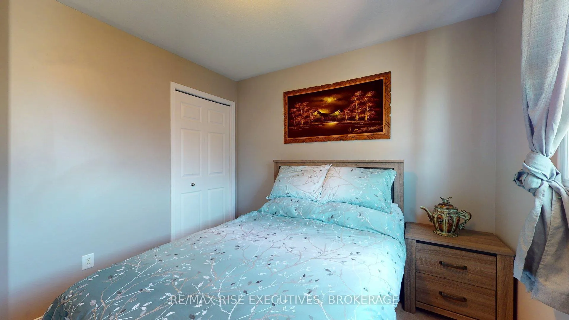 Photo 9 of 1452 Adams Avenue, Kingston, City Northwest — HOMEH