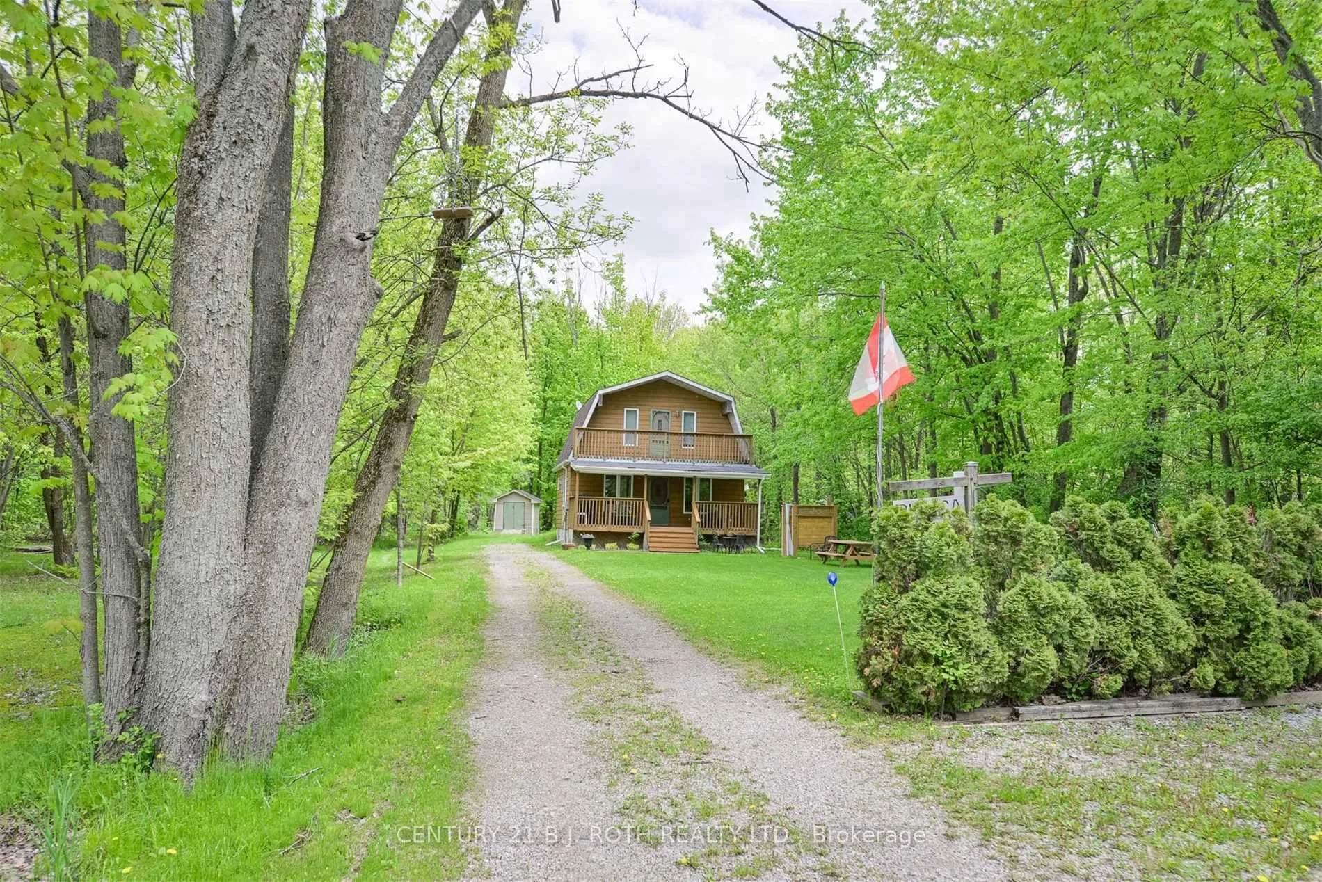 Photo 2 of 2597 Lakeshore Drive, Ramara, Rural Ramara — HOMEH