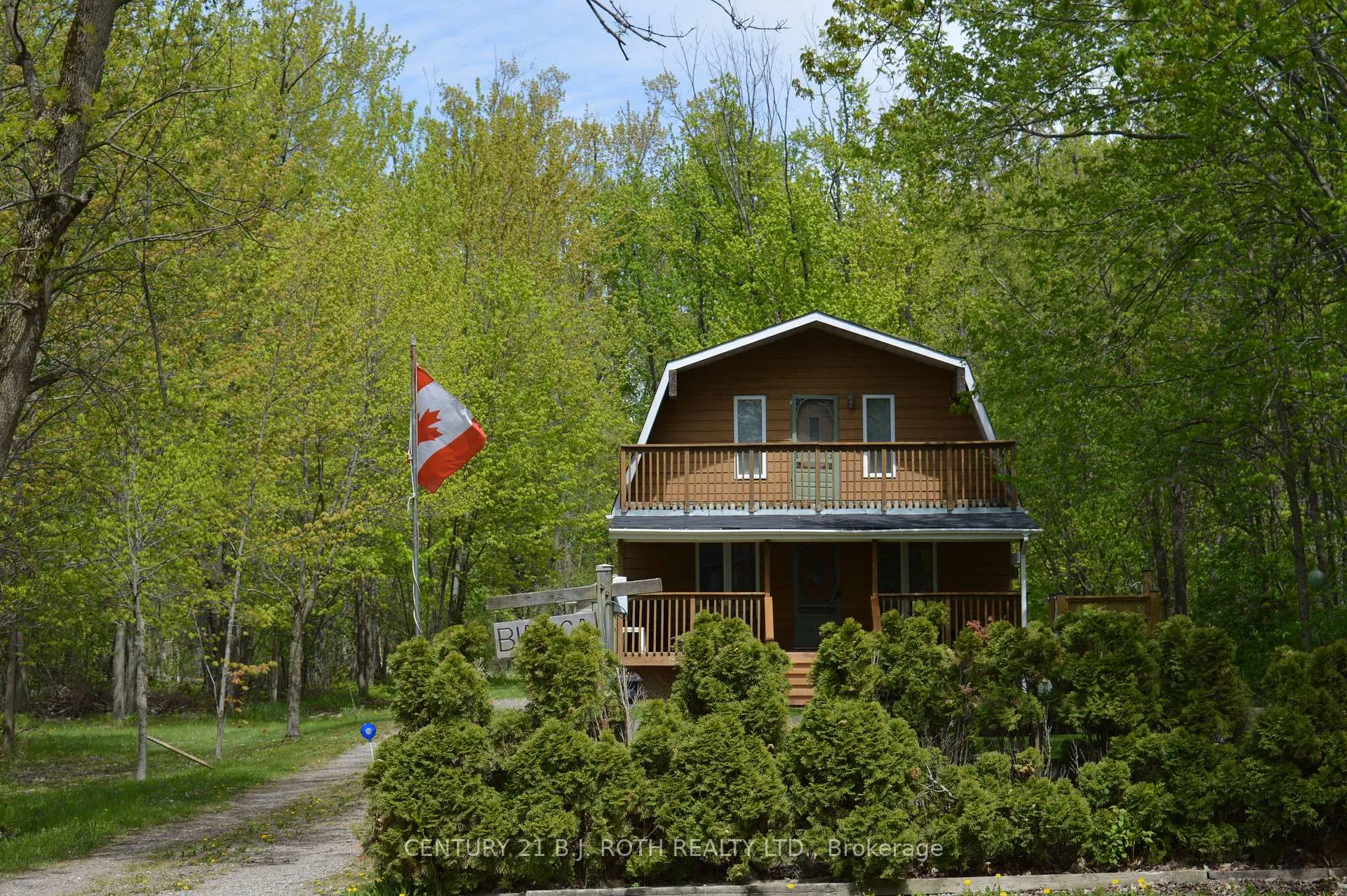 Photo 3 of 2597 Lakeshore Drive, Ramara, Rural Ramara — HOMEH