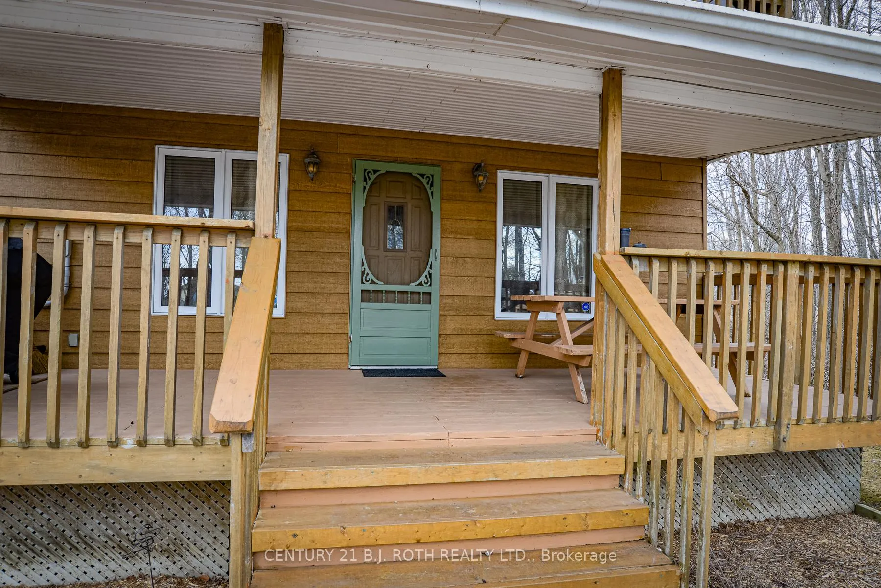 Photo 4 of 2597 Lakeshore Drive, Ramara, Rural Ramara — HOMEH