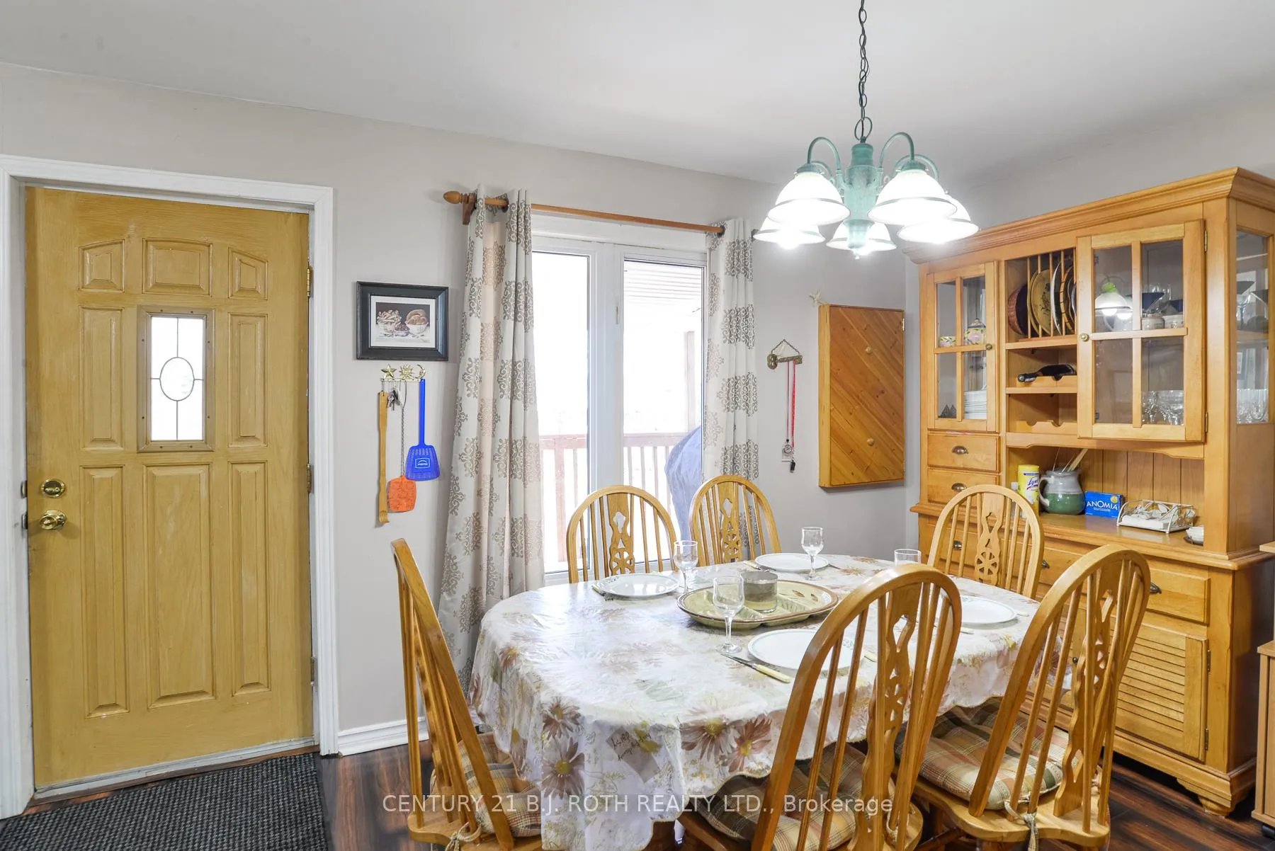 Photo 12 of 2597 Lakeshore Drive, Ramara, Rural Ramara — HOMEH