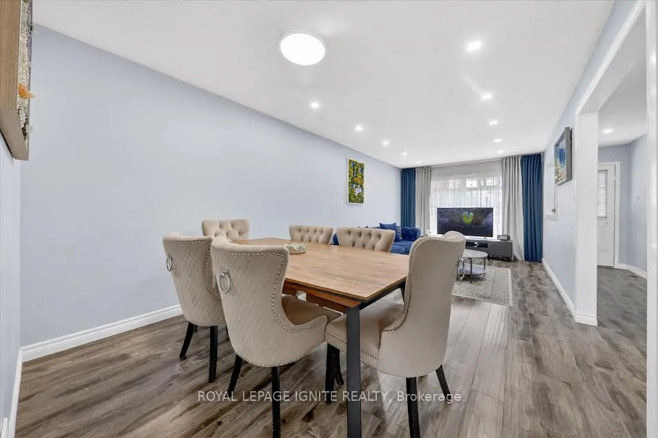 Photo 4 of 84 Chad Crescent, Scarborough, Malvern — HOMEH