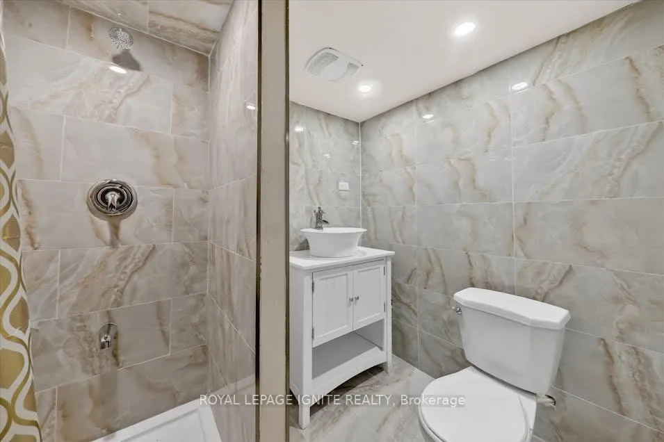 Photo 16 of 84 Chad Crescent, Scarborough, Malvern — HOMEH