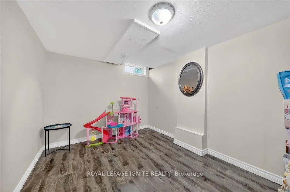 Photo 18 of 84 Chad Crescent, Scarborough, Malvern — HOMEH