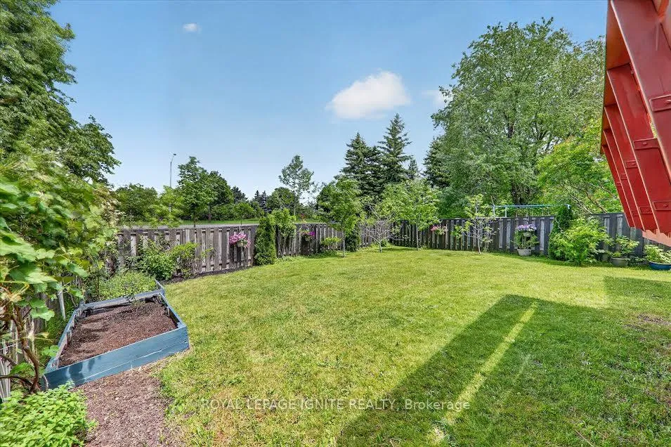 Photo 21 of 84 Chad Crescent, Scarborough, Malvern — HOMEH