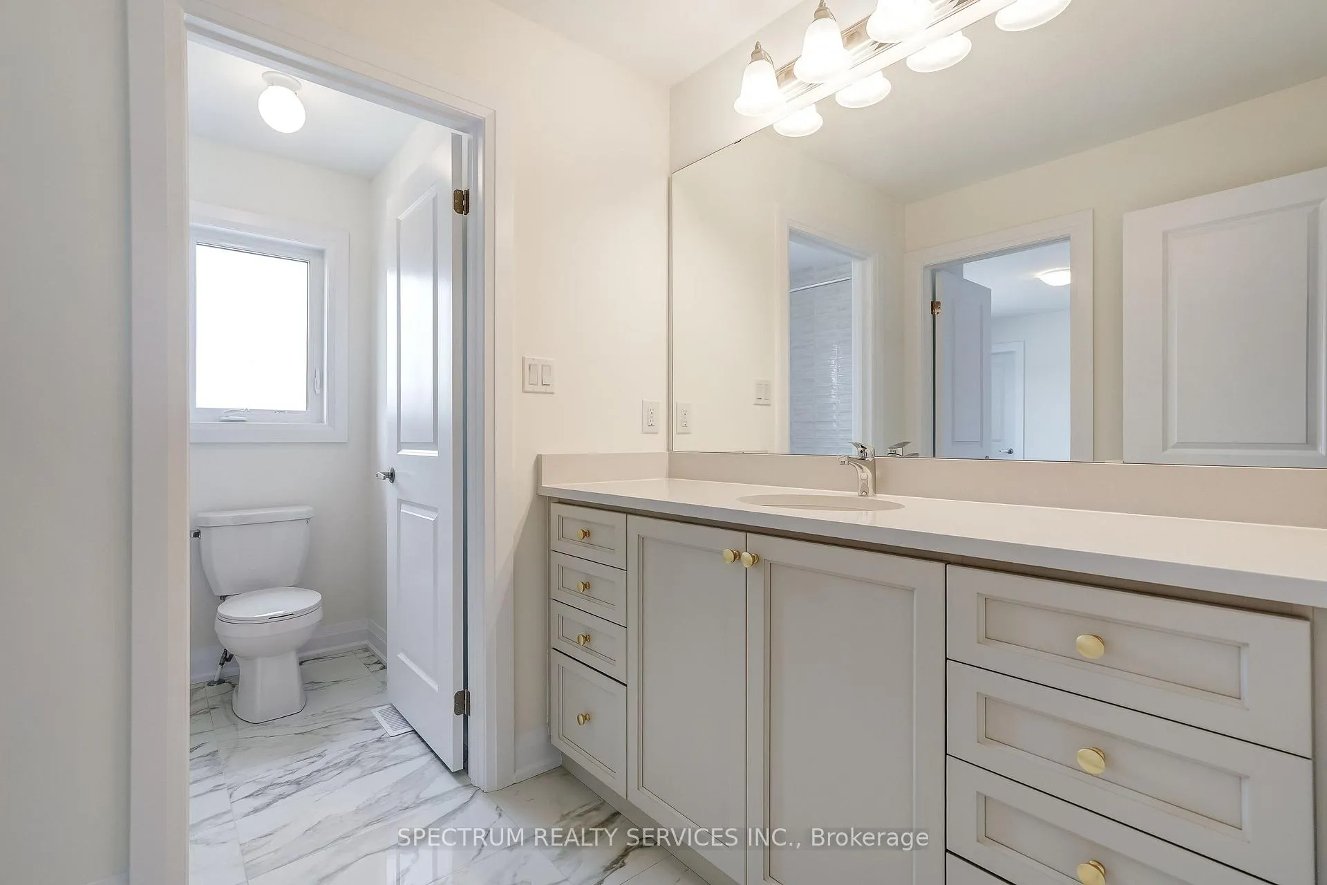 Photo 28 of 35 Dore Drive, Brantford — HOMEH