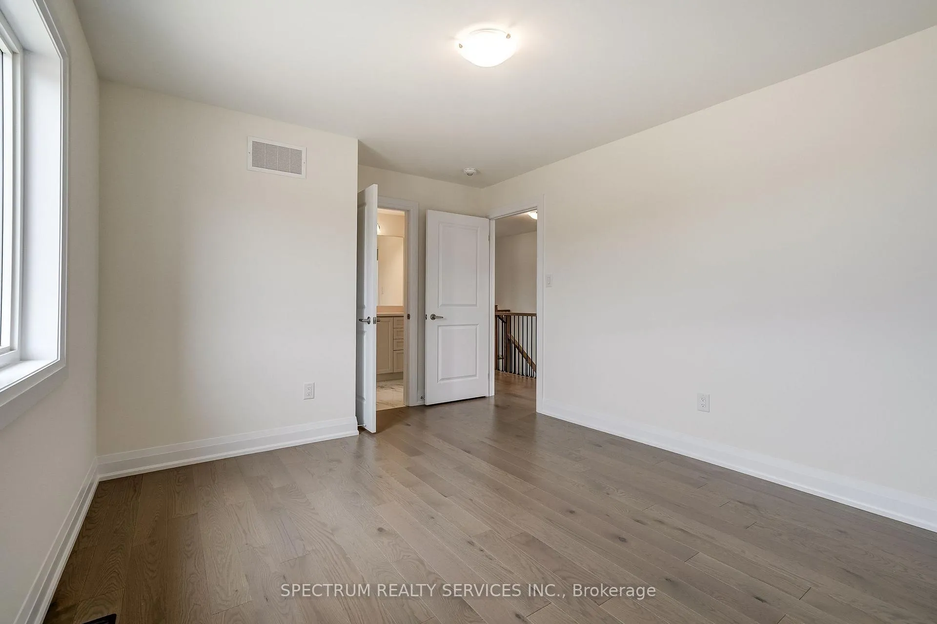 Photo 31 of 35 Dore Drive, Brantford — HOMEH