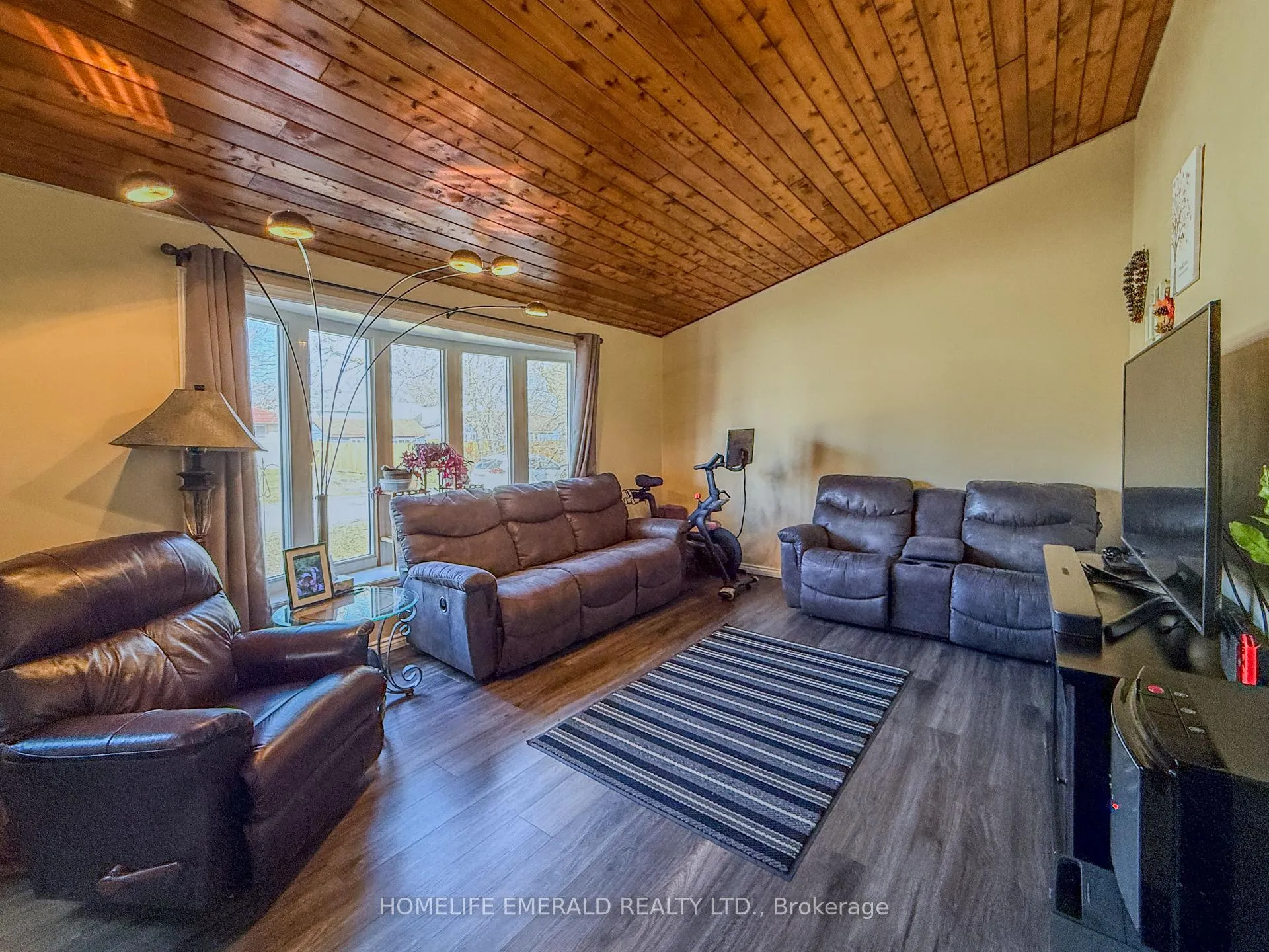 Photo 11 of 74 Vernon Street, Essa, Angus — HOMEH