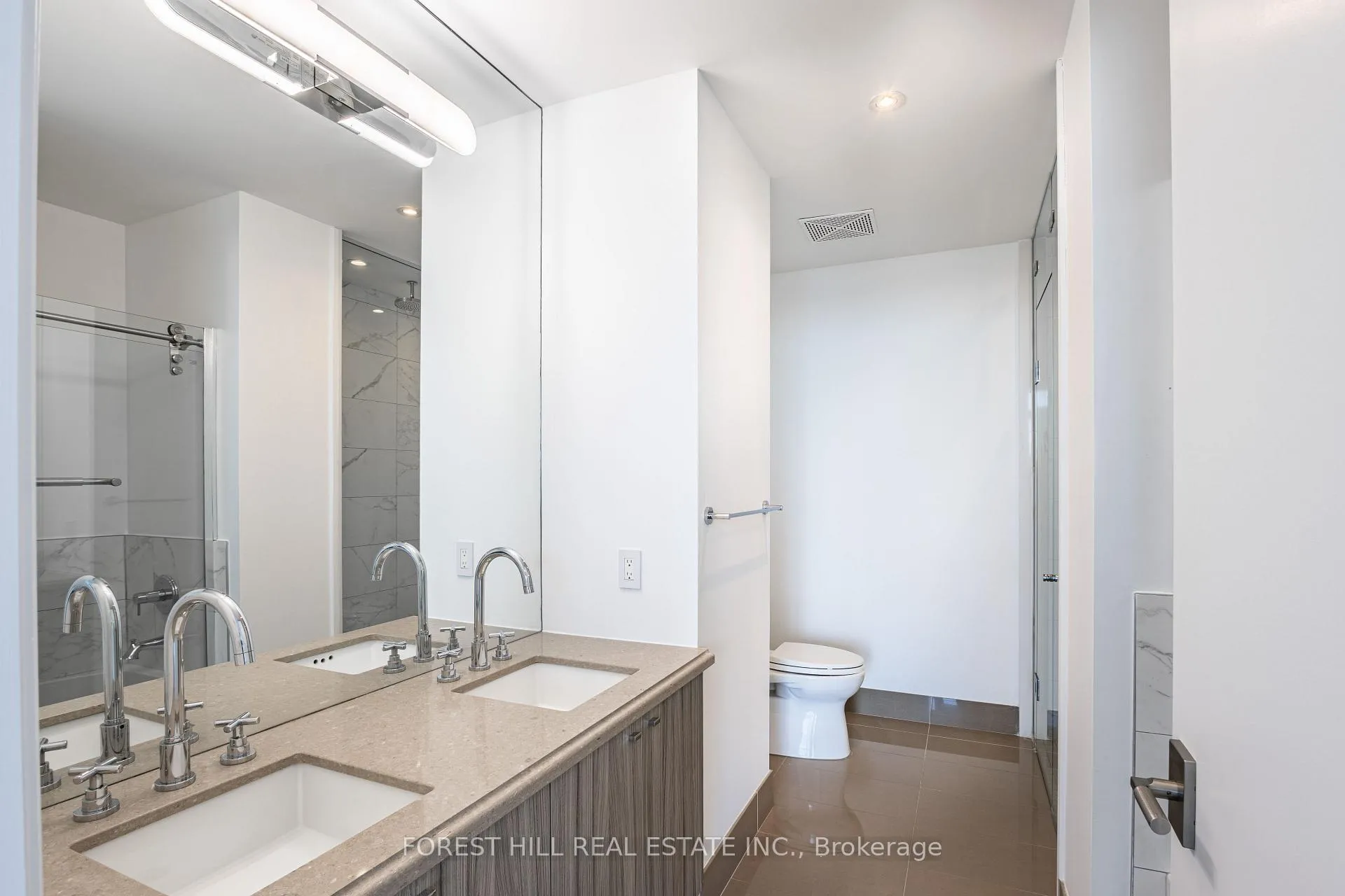 Photo 11 of Unit 313, 39 Queens Quay E, Toronto, Waterfront Communities — HOMEH