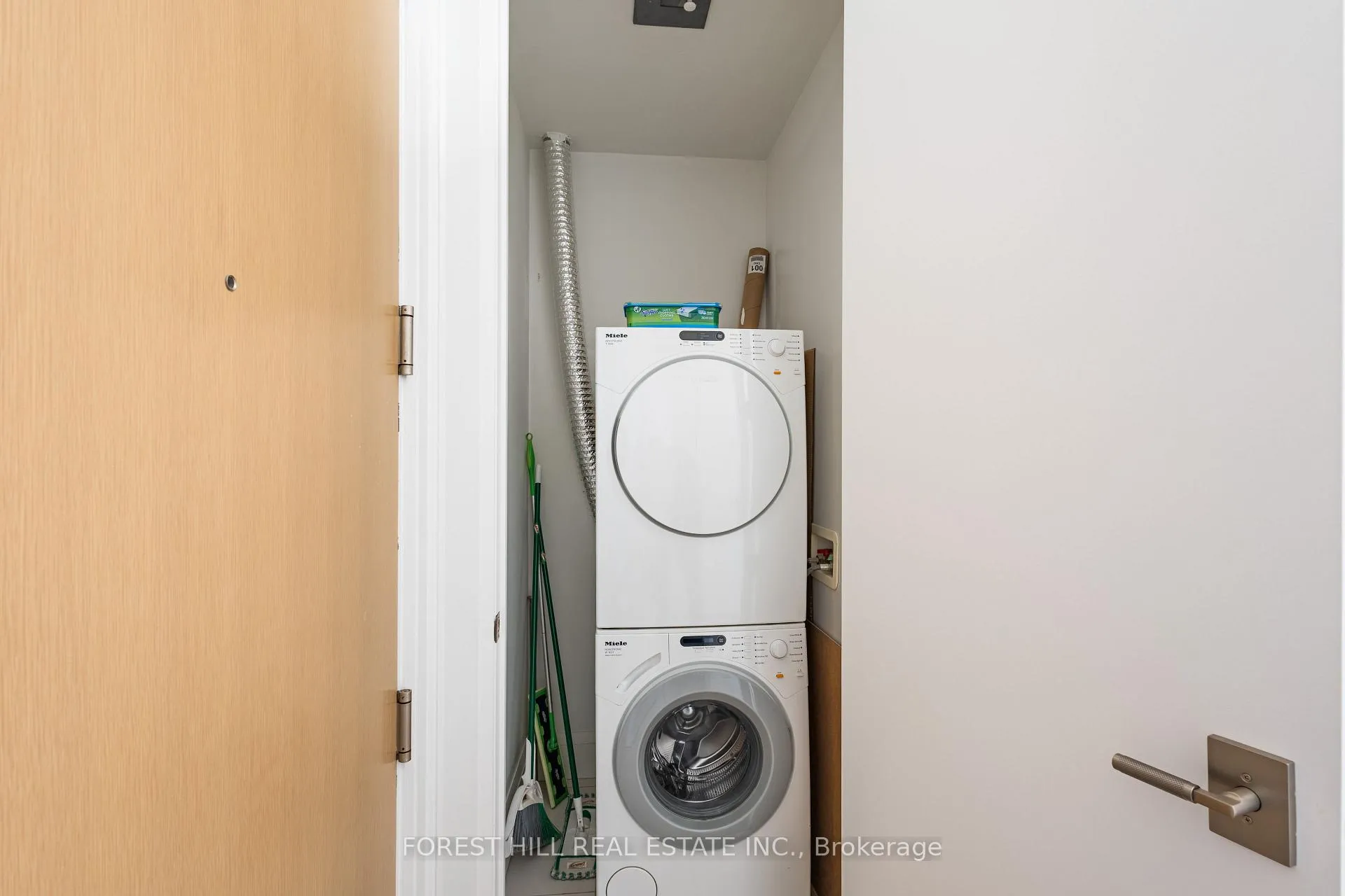 Photo 19 of Unit 313, 39 Queens Quay E, Toronto, Waterfront Communities — HOMEH