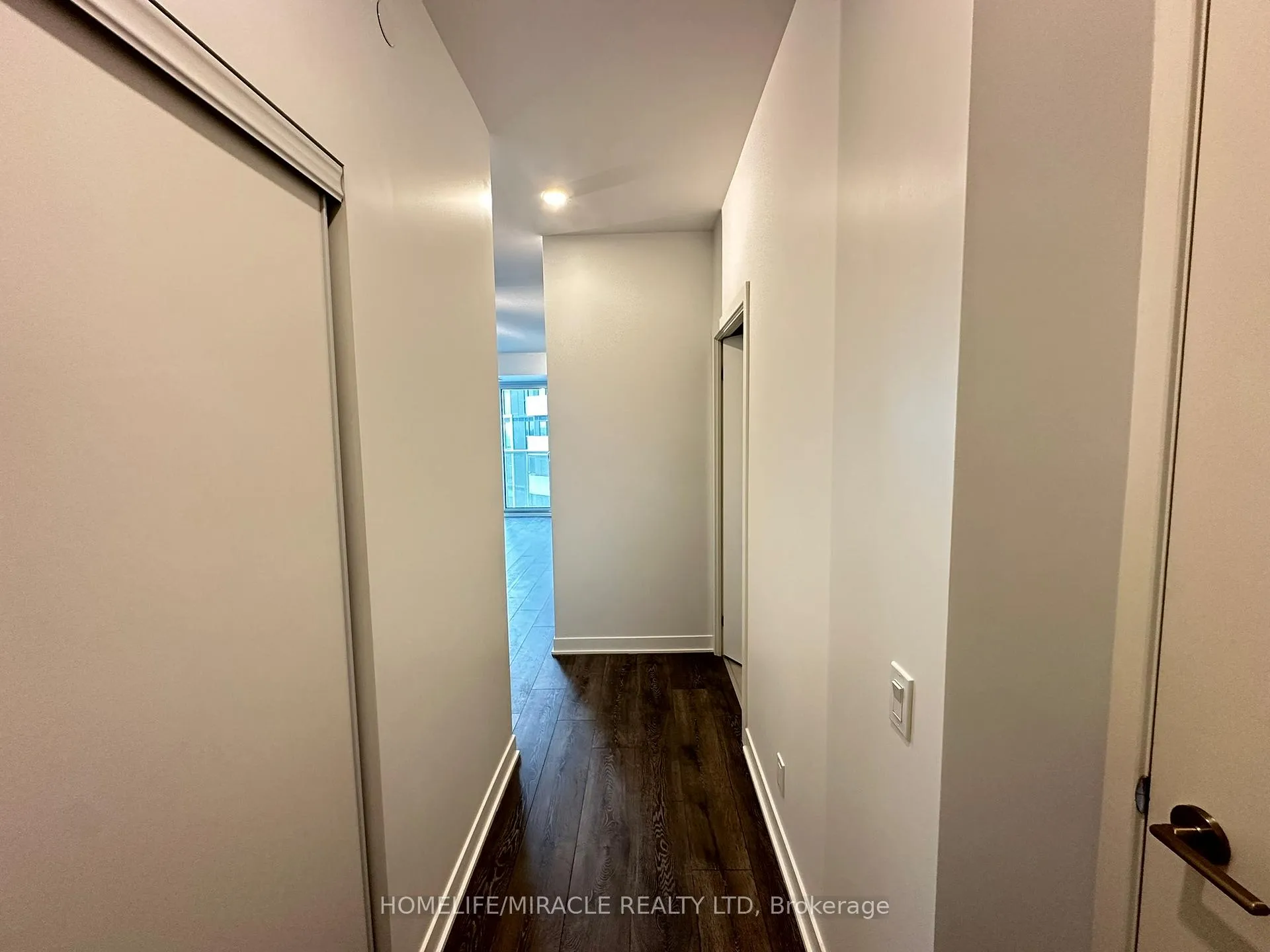 Photo 2 of Unit 1003, 10 Flavelle Trail, Vaughan, Steeles West Industrial — HOMEH
