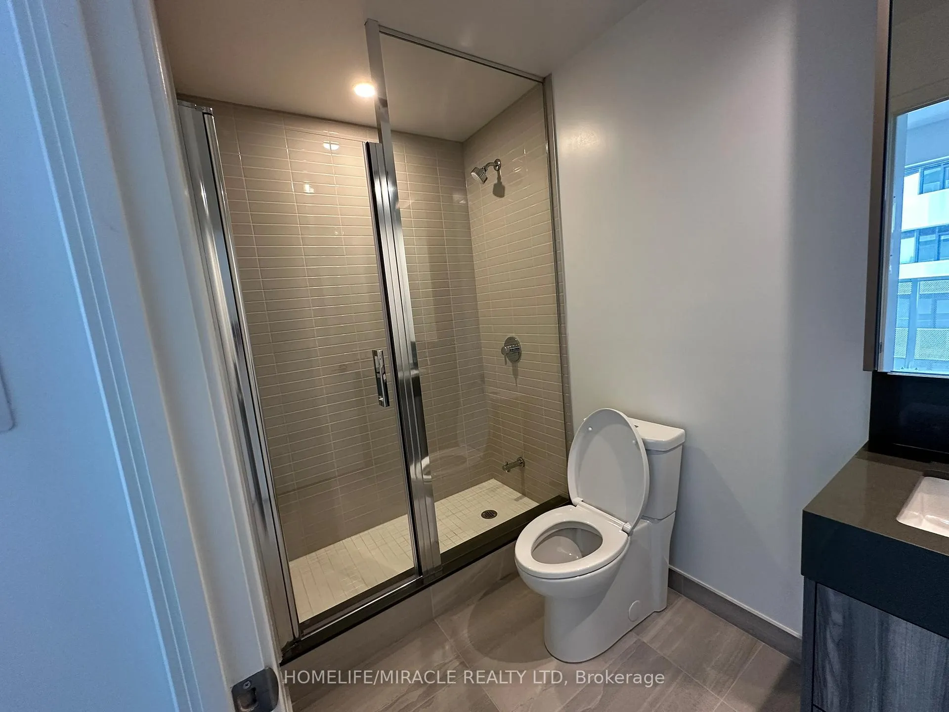 Photo 21 of Unit 1003, 10 Flavelle Trail, Vaughan, Steeles West Industrial — HOMEH