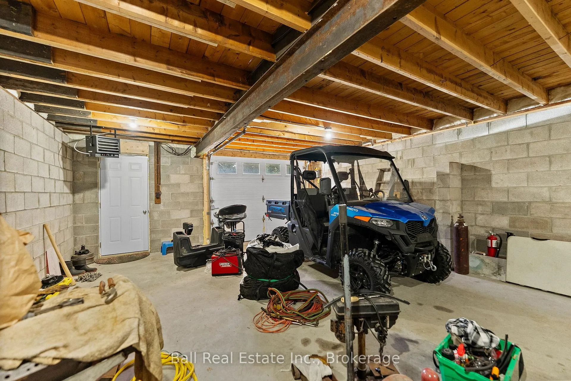 Photo 9 of 192 Monck Street, Bancroft, Bancroft Ward — HOMEH