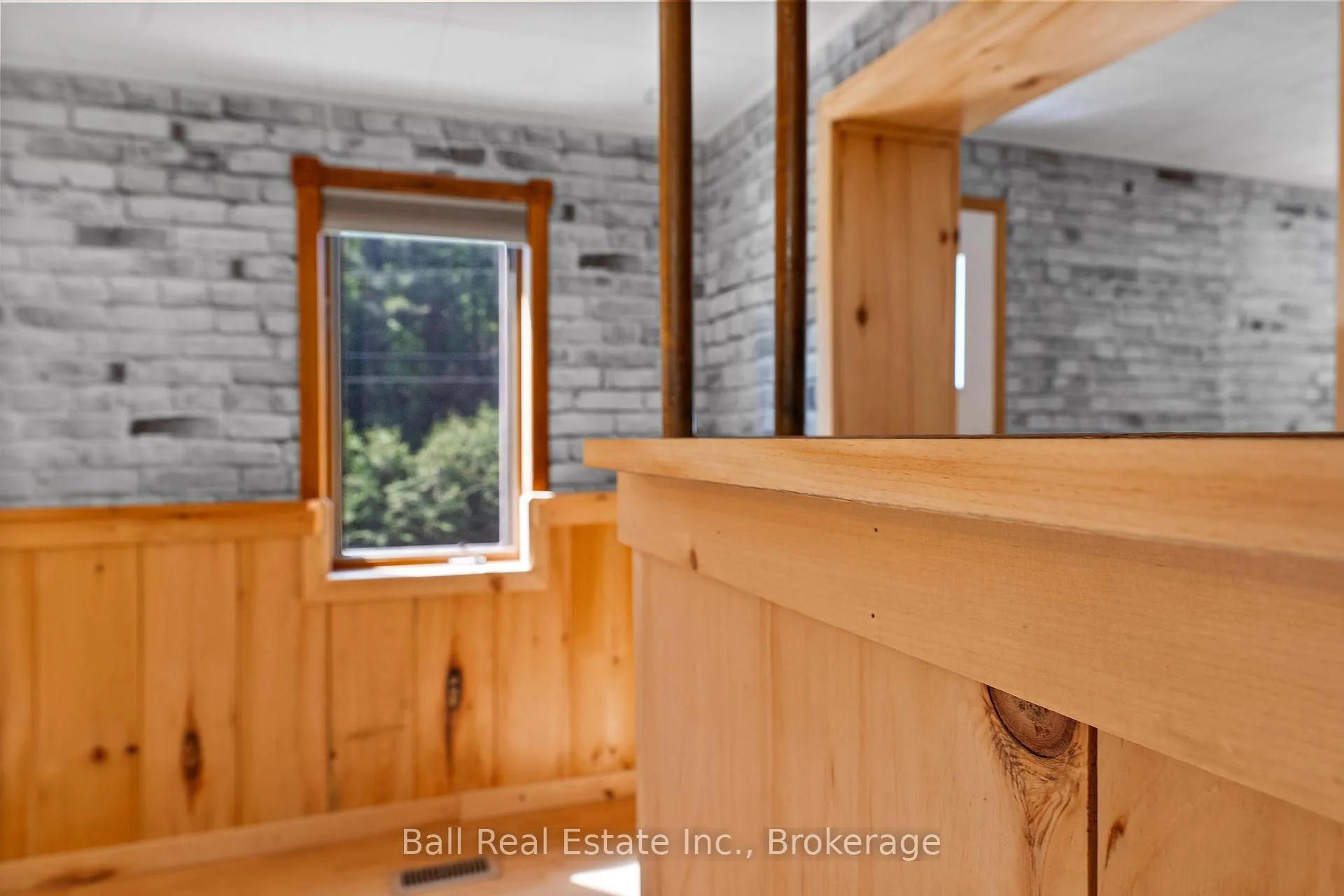 Photo 31 of 192 Monck Street, Bancroft, Bancroft Ward — HOMEH