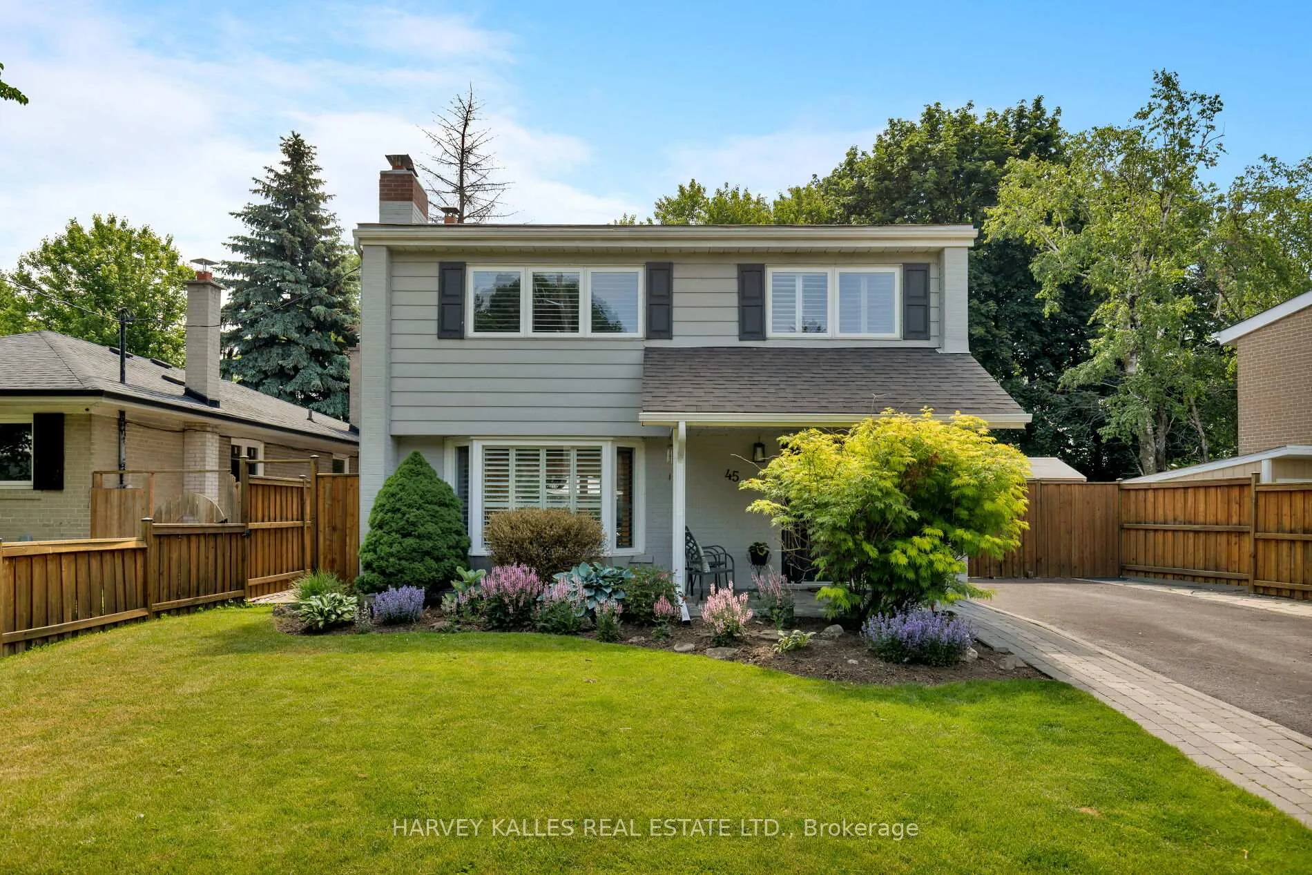 Photo 2 of 45 Ashfield Drive, Etobicoke, Eringate-Centennial-West Deane — HOMEH