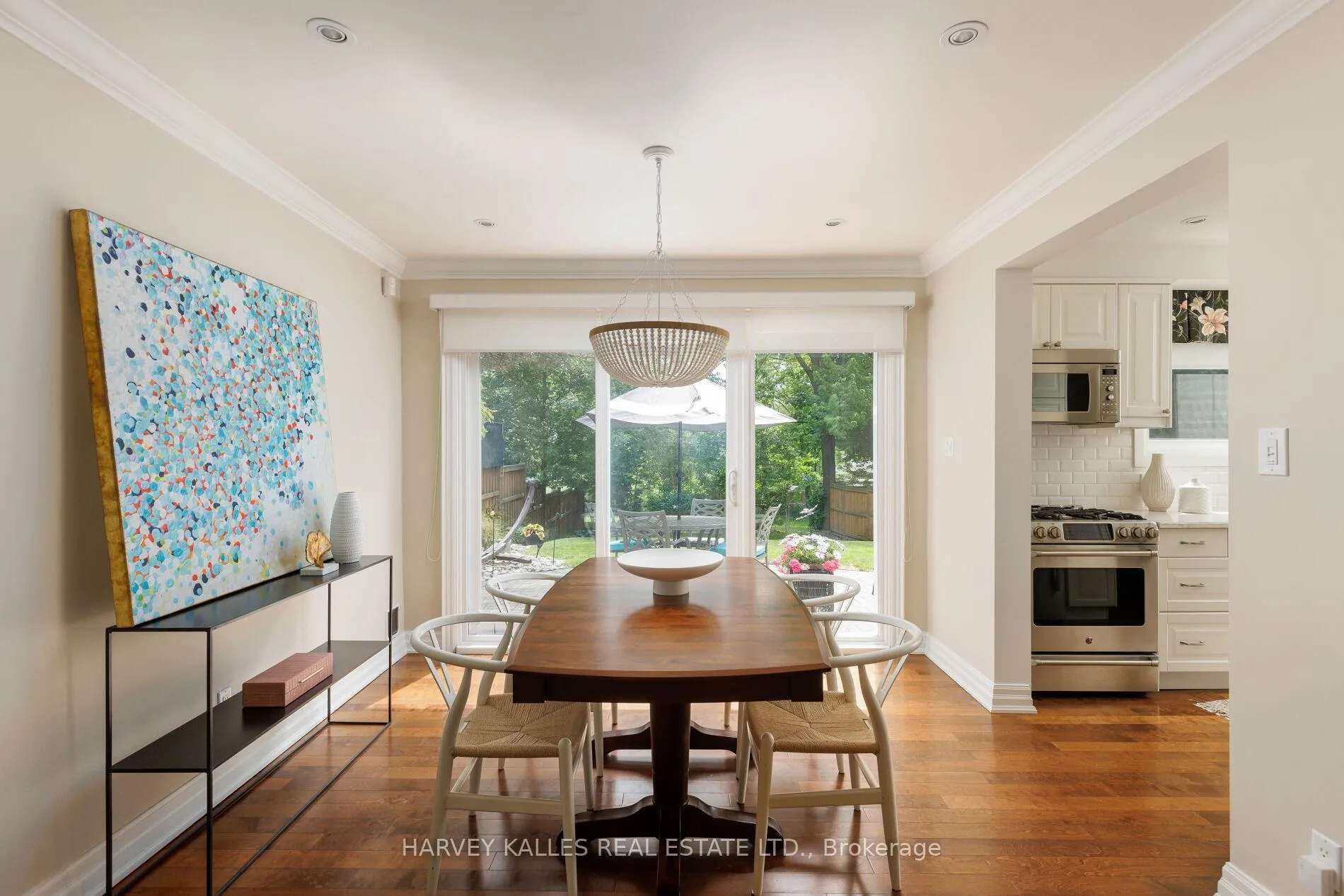 Photo 12 of 45 Ashfield Drive, Etobicoke, Eringate-Centennial-West Deane — HOMEH