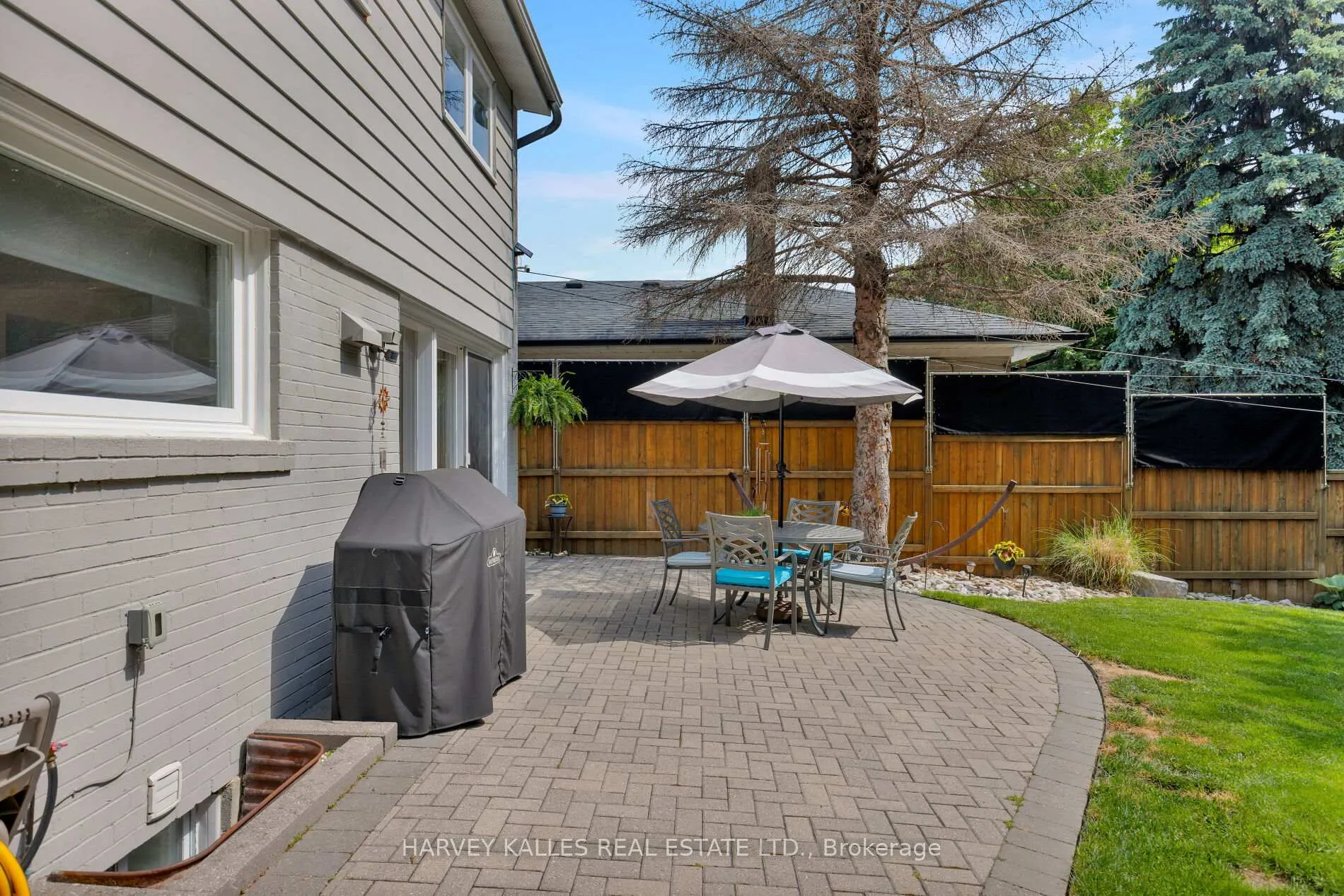 Photo 16 of 45 Ashfield Drive, Etobicoke, Eringate-Centennial-West Deane — HOMEH
