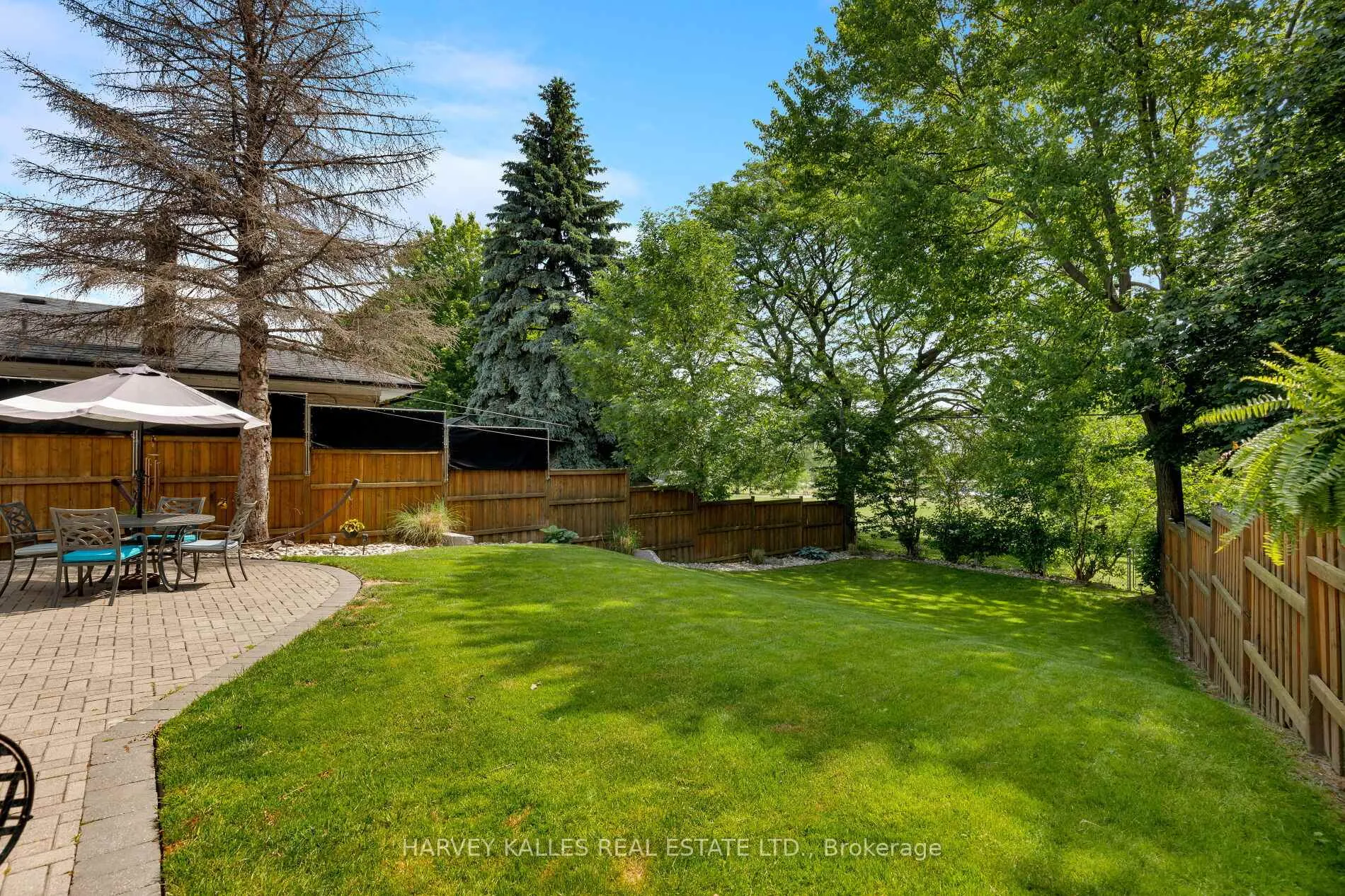 Photo 20 of 45 Ashfield Drive, Etobicoke, Eringate-Centennial-West Deane — HOMEH