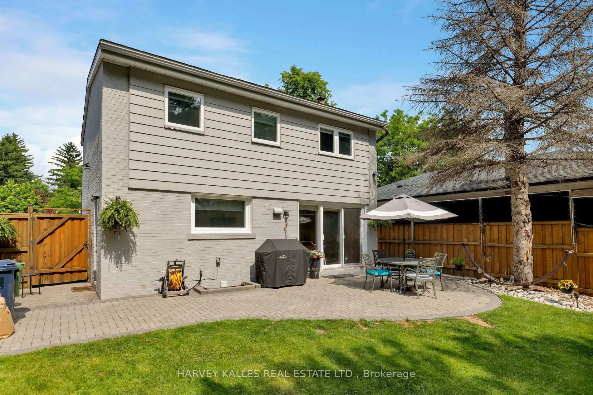 Photo 26 of 45 Ashfield Drive, Etobicoke, Eringate-Centennial-West Deane — HOMEH