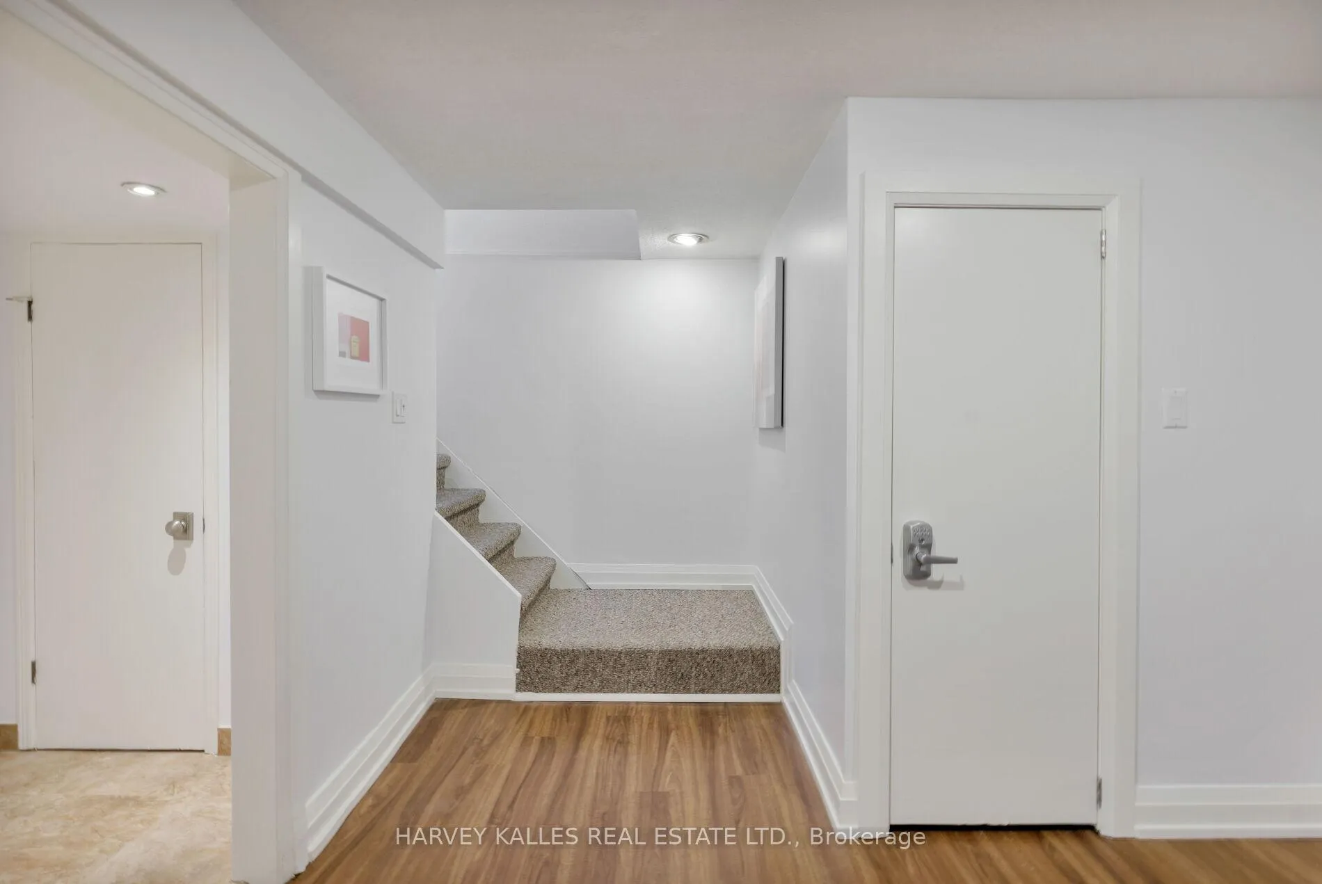 Photo 44 of 45 Ashfield Drive, Etobicoke, Eringate-Centennial-West Deane — HOMEH
