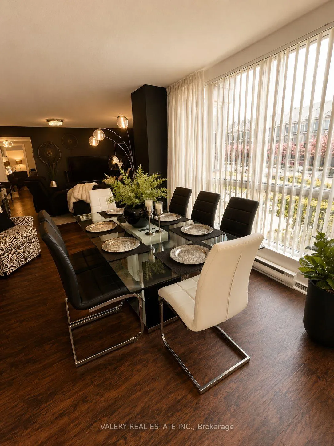 Photo 7 of Unit 214, 25 Cumberland Lane, Ajax, South West — HOMEH