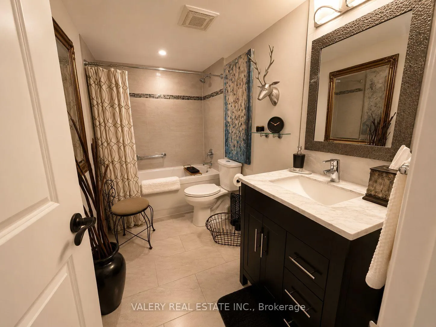 Photo 8 of Unit 214, 25 Cumberland Lane, Ajax, South West — HOMEH