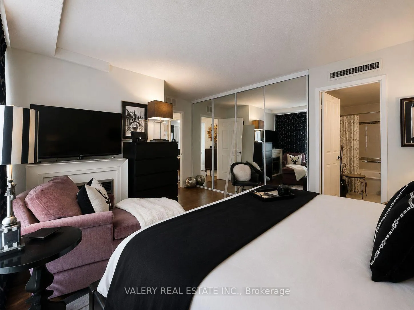 Photo 14 of Unit 214, 25 Cumberland Lane, Ajax, South West — HOMEH