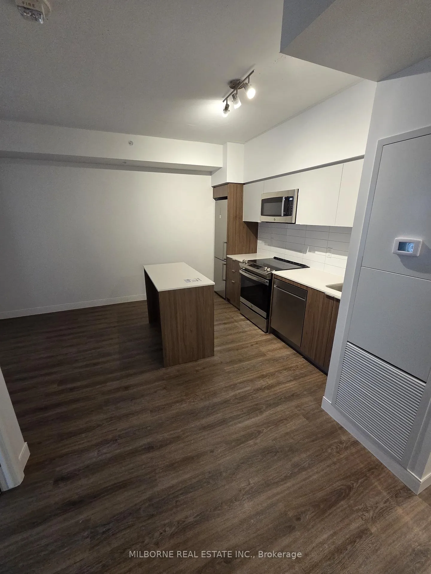Photo 2 of Unit 308B, 22 Hughson Street N, Hamilton, Beasley — HOMEH