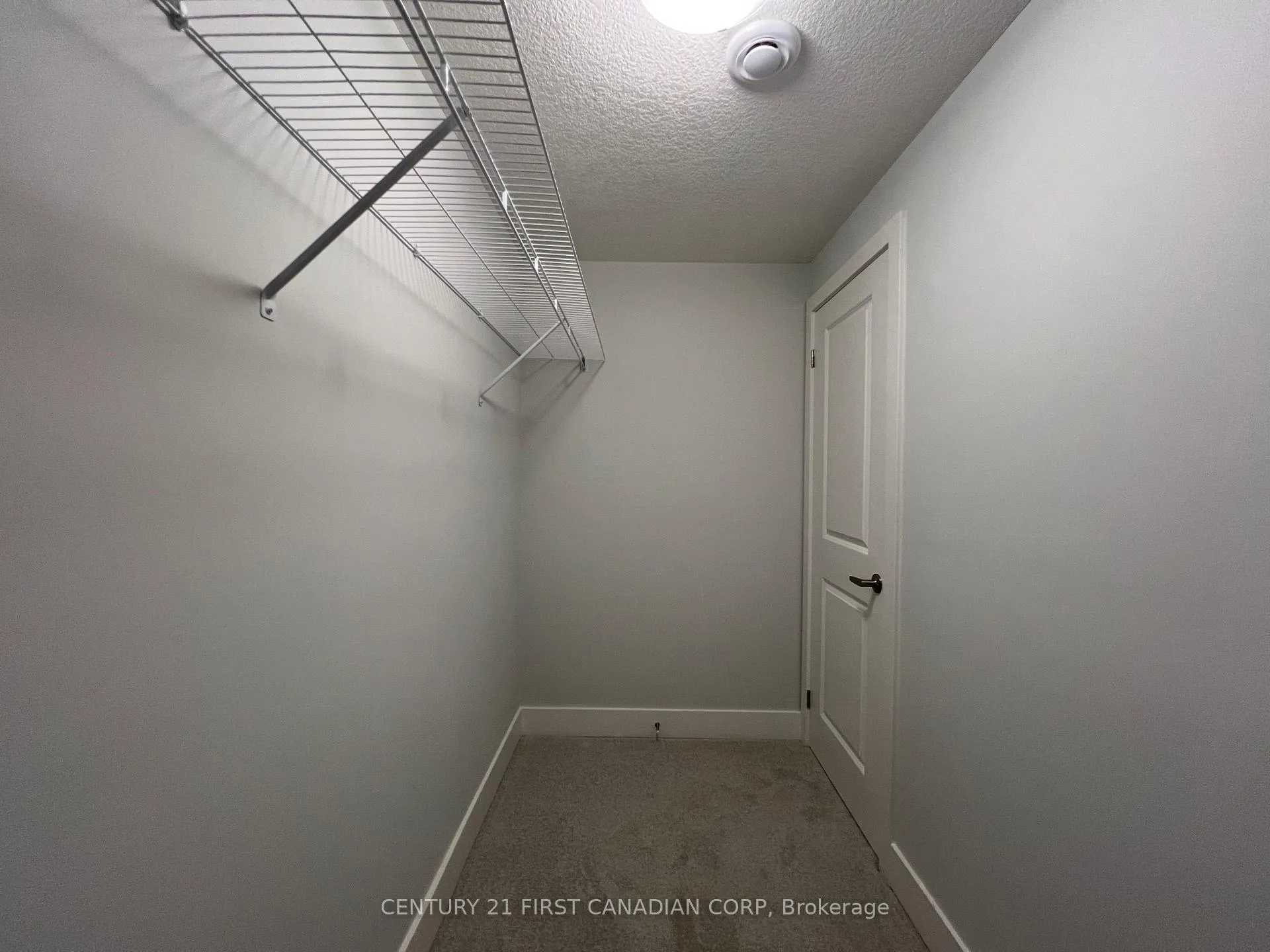Photo 18 of Unit 37, 990 Deveron Crescent, London, South J — HOMEH