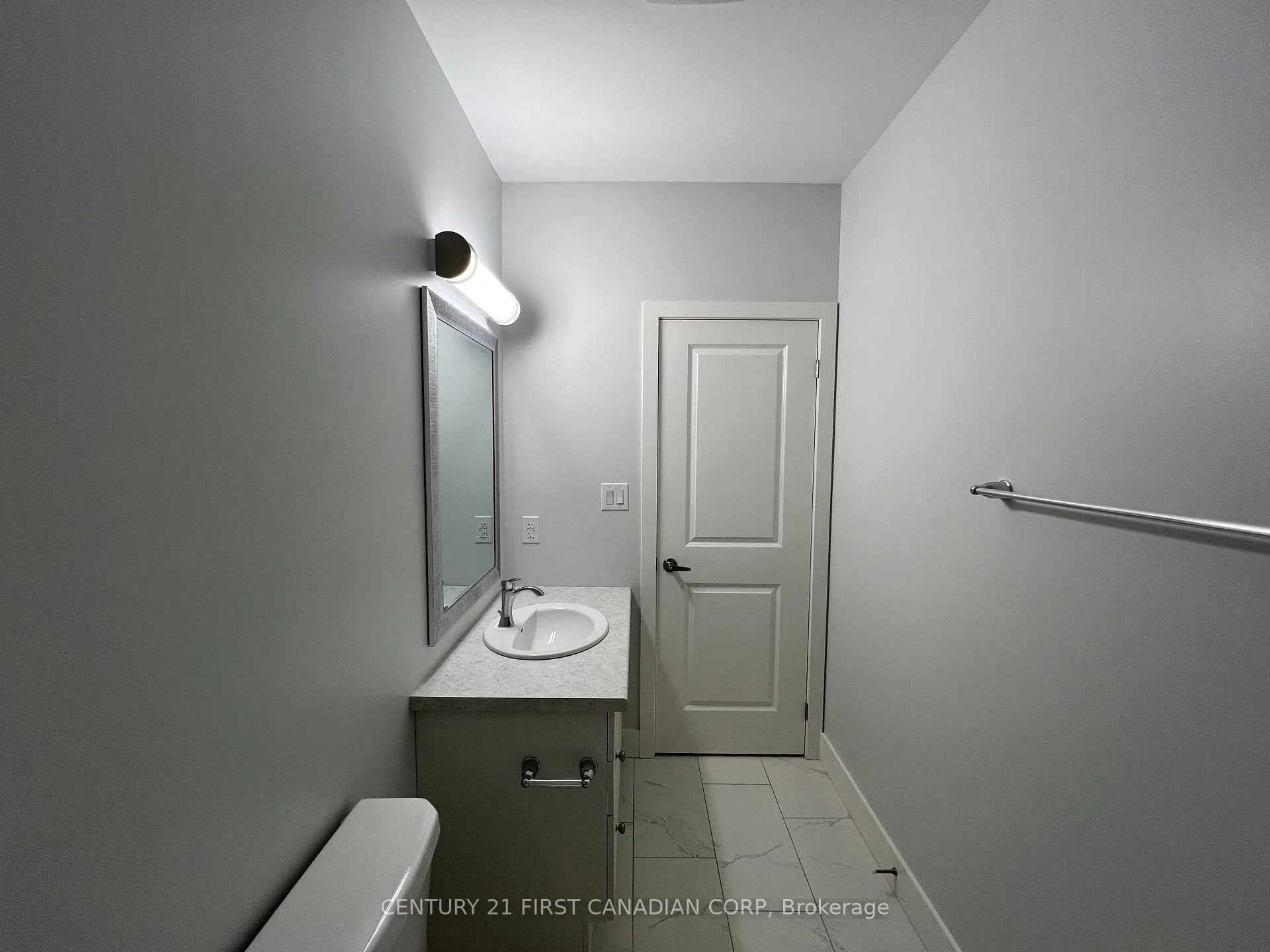 Photo 22 of Unit 37, 990 Deveron Crescent, London, South J — HOMEH
