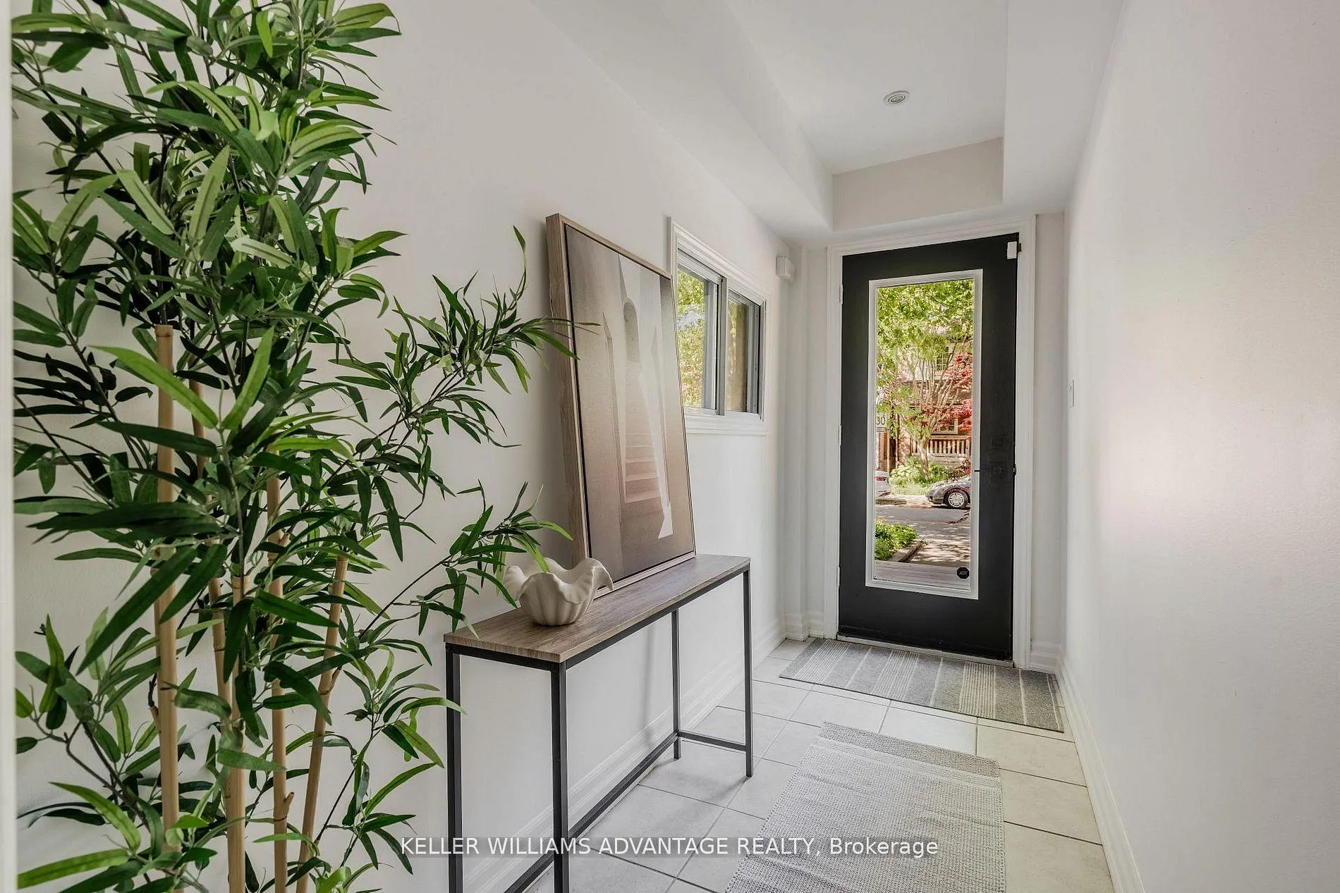 Photo 3 of 129 Woodfield Road, Toronto, Greenwood-Coxwell — HOMEH