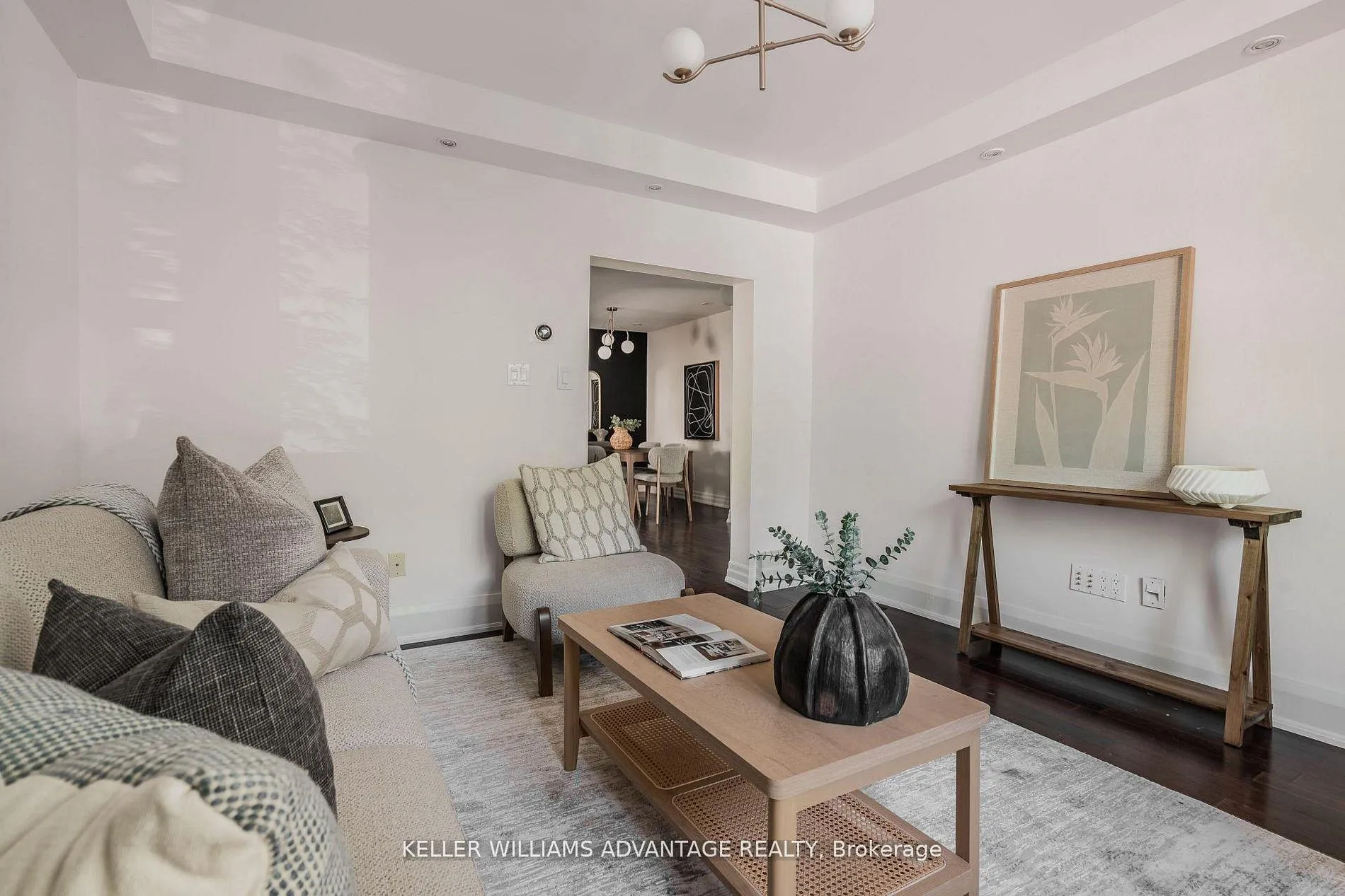 Photo 9 of 129 Woodfield Road, Toronto, Greenwood-Coxwell — HOMEH