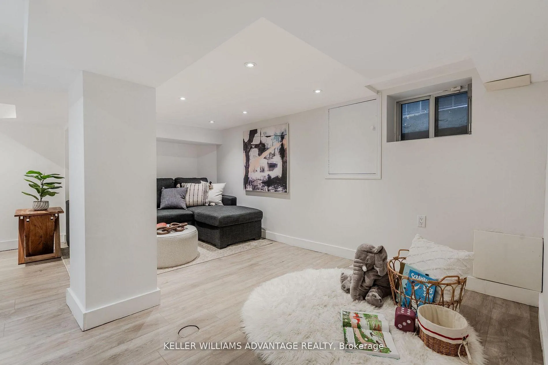 Photo 29 of 129 Woodfield Road, Toronto, Greenwood-Coxwell — HOMEH