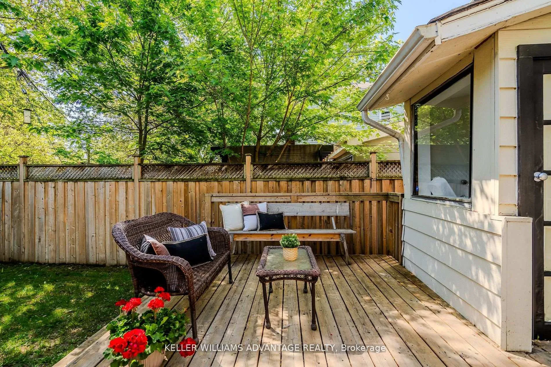Photo 35 of 129 Woodfield Road, Toronto, Greenwood-Coxwell — HOMEH