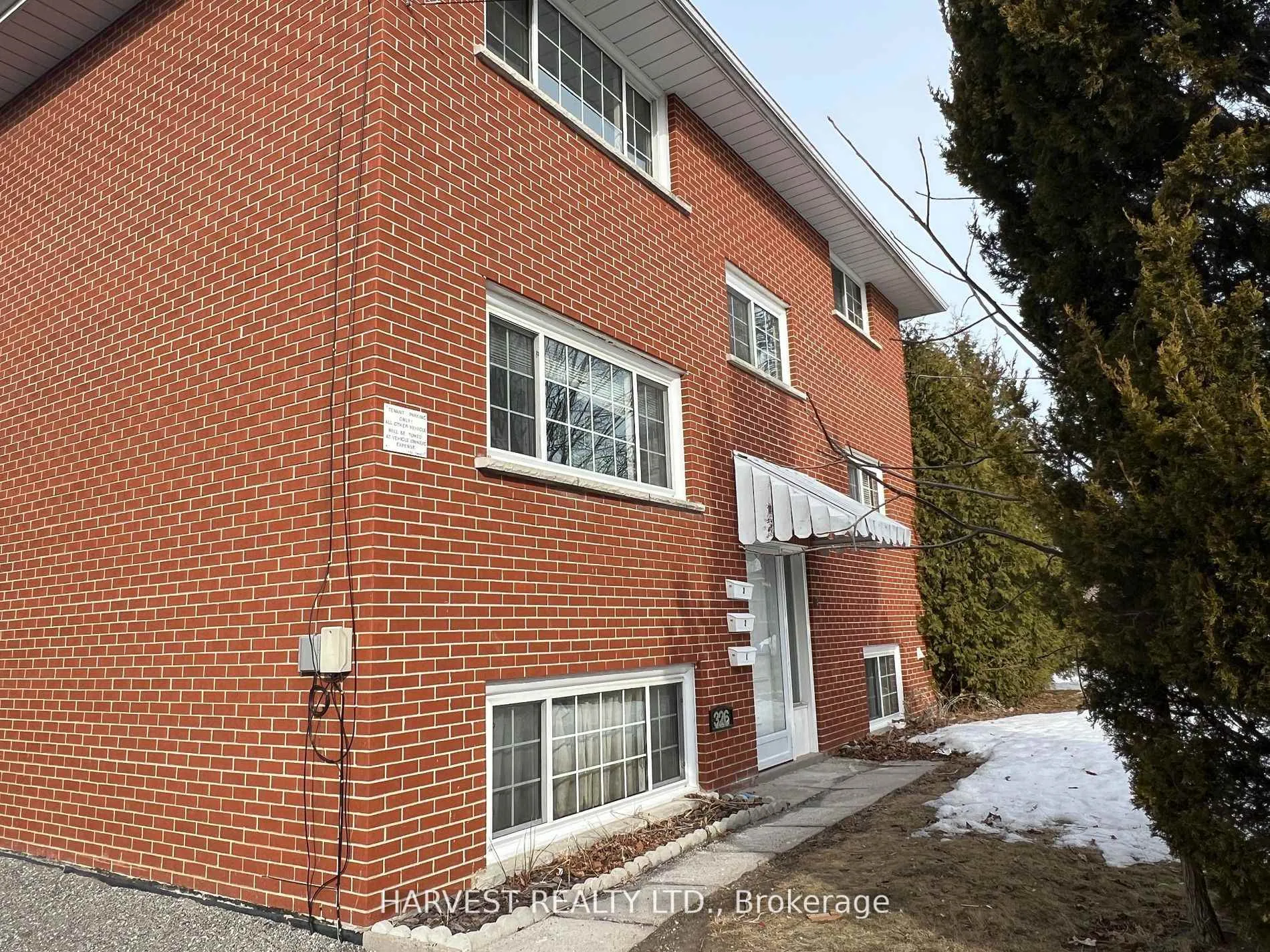 Photo 4 of 326 Surrey Drive, Oshawa, Eastdale — HOMEH