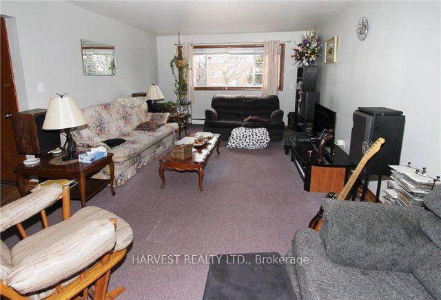 Photo 14 of 326 Surrey Drive, Oshawa, Eastdale — HOMEH