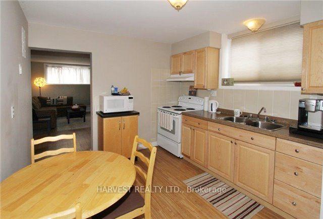 Photo 17 of 326 Surrey Drive, Oshawa, Eastdale — HOMEH