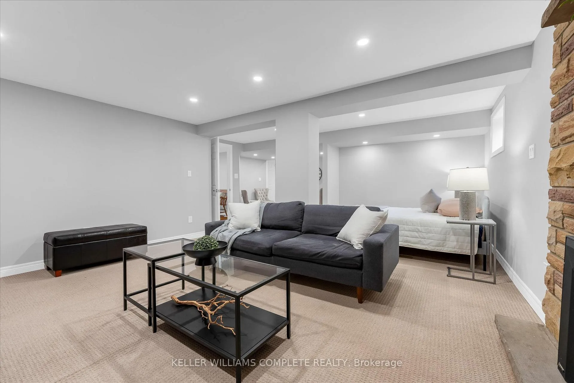 Photo 24 of 614 Drury Lane, Burlington, Brant — HOMEH