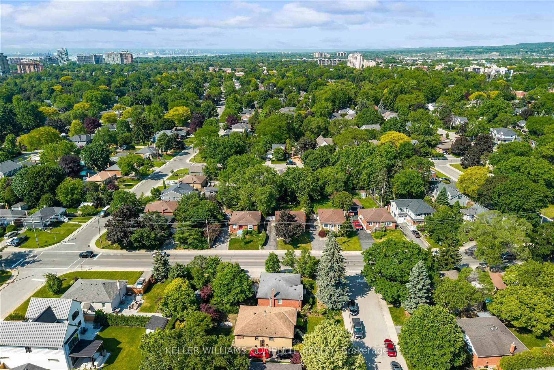 Photo 42 of 614 Drury Lane, Burlington, Brant — HOMEH