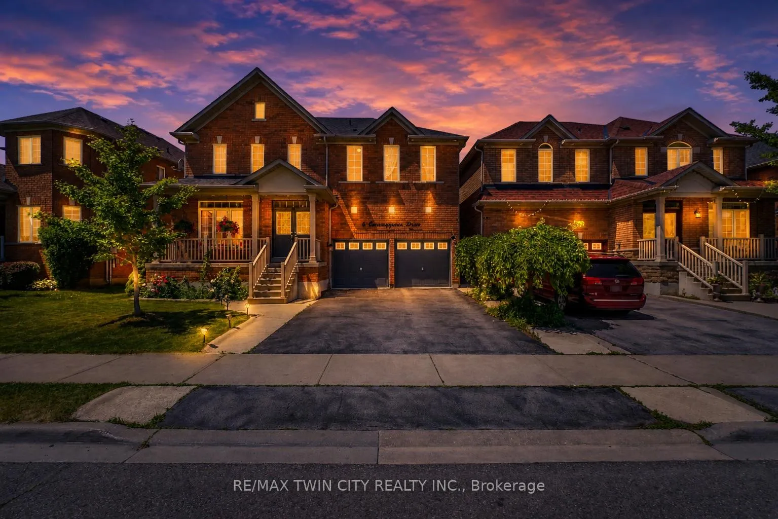 Photo 2 of 6 Canarygrass Drive, Brampton, Sandringham-Wellington — HOMEH