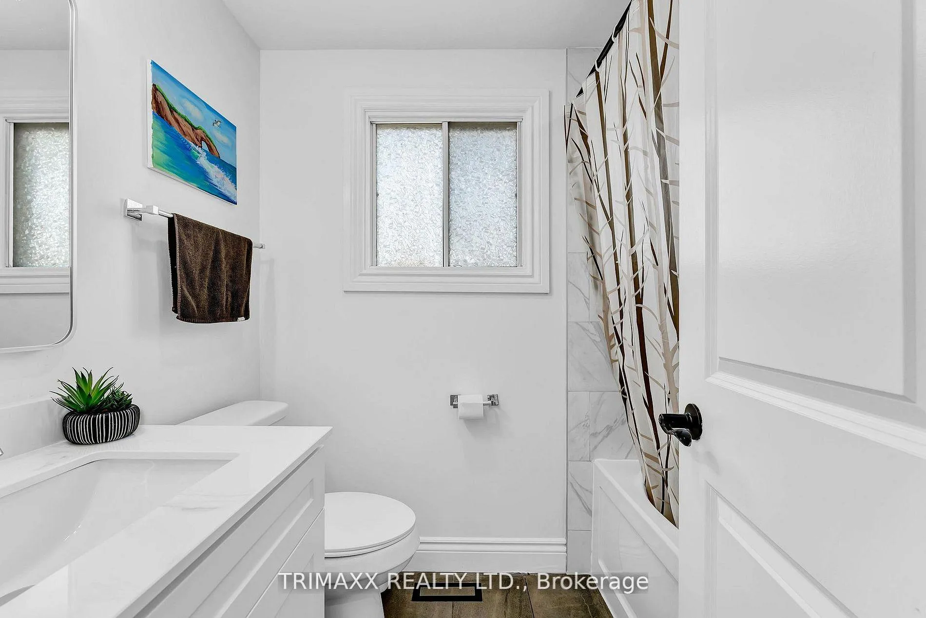 Photo 28 of 103 Robin Court, Barrie, Cundles East — HOMEH