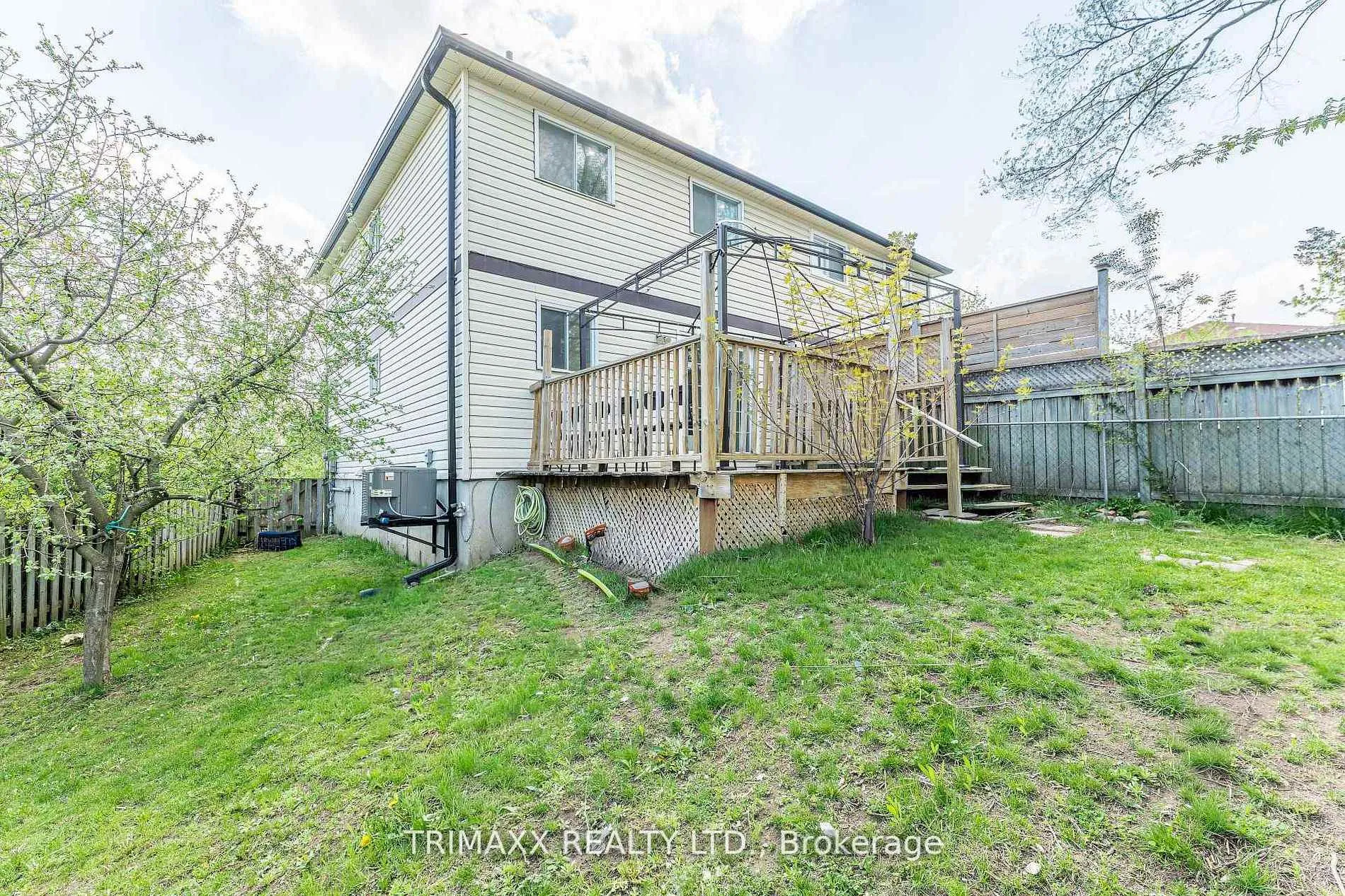 Photo 42 of 103 Robin Court, Barrie, Cundles East — HOMEH